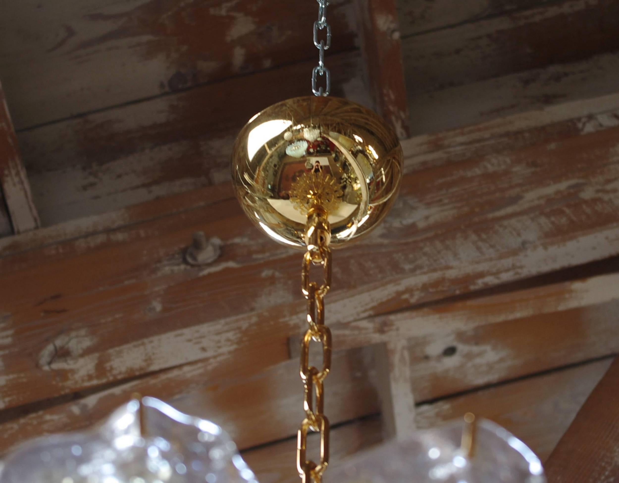 Late 20th Century Italian Chandelier with Hand Blown Amber Murano Glass Leaves, 1980s