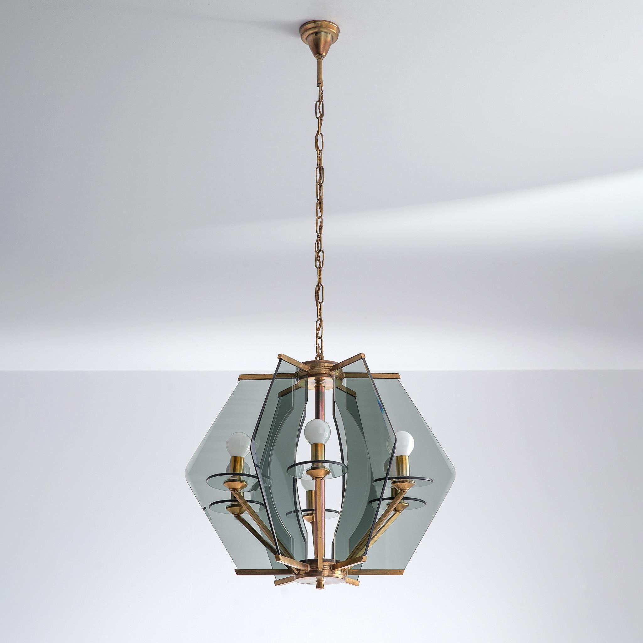 Gino Paroldo Chandelier in Brass and Smoked Glass In Good Condition In Waalwijk, NL