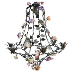 Italian Chandelier with Capodimonte Flower motifs Early XX. Century