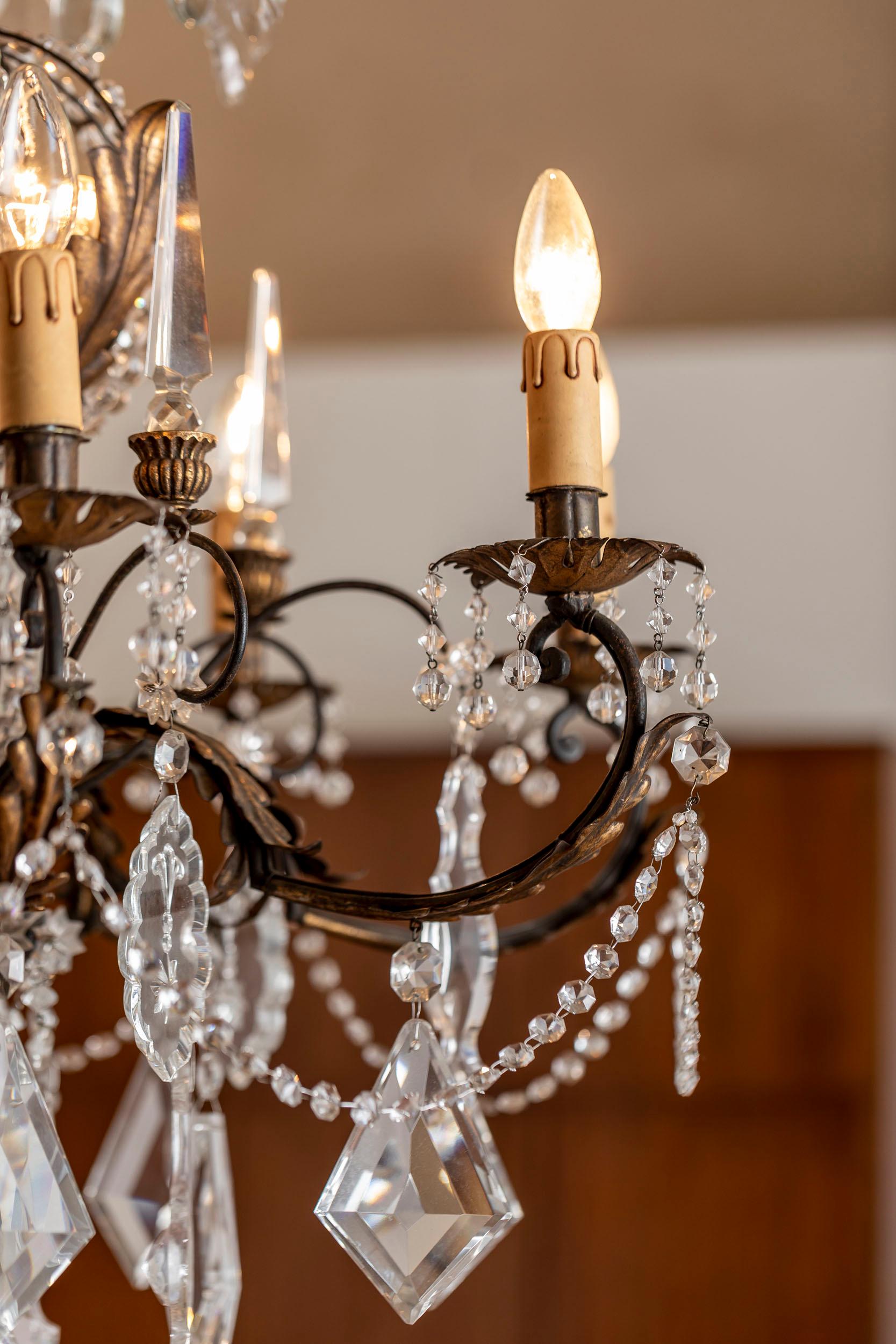 Italian glass drops chandelier  For Sale 10