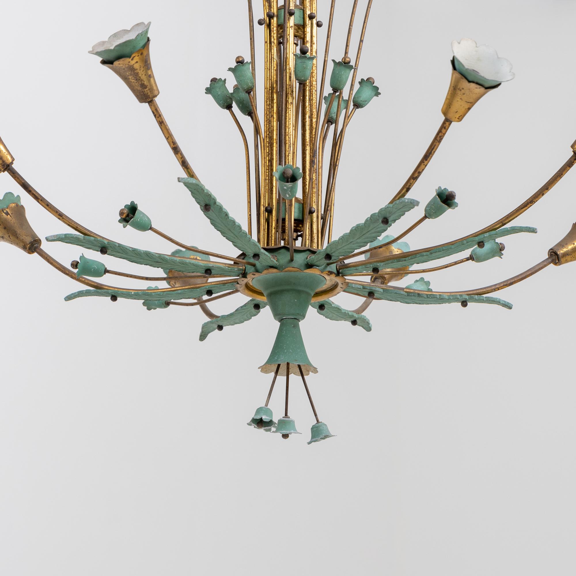 Modern Italian Chandelier with Flower Decor, Mid-20th Century For Sale