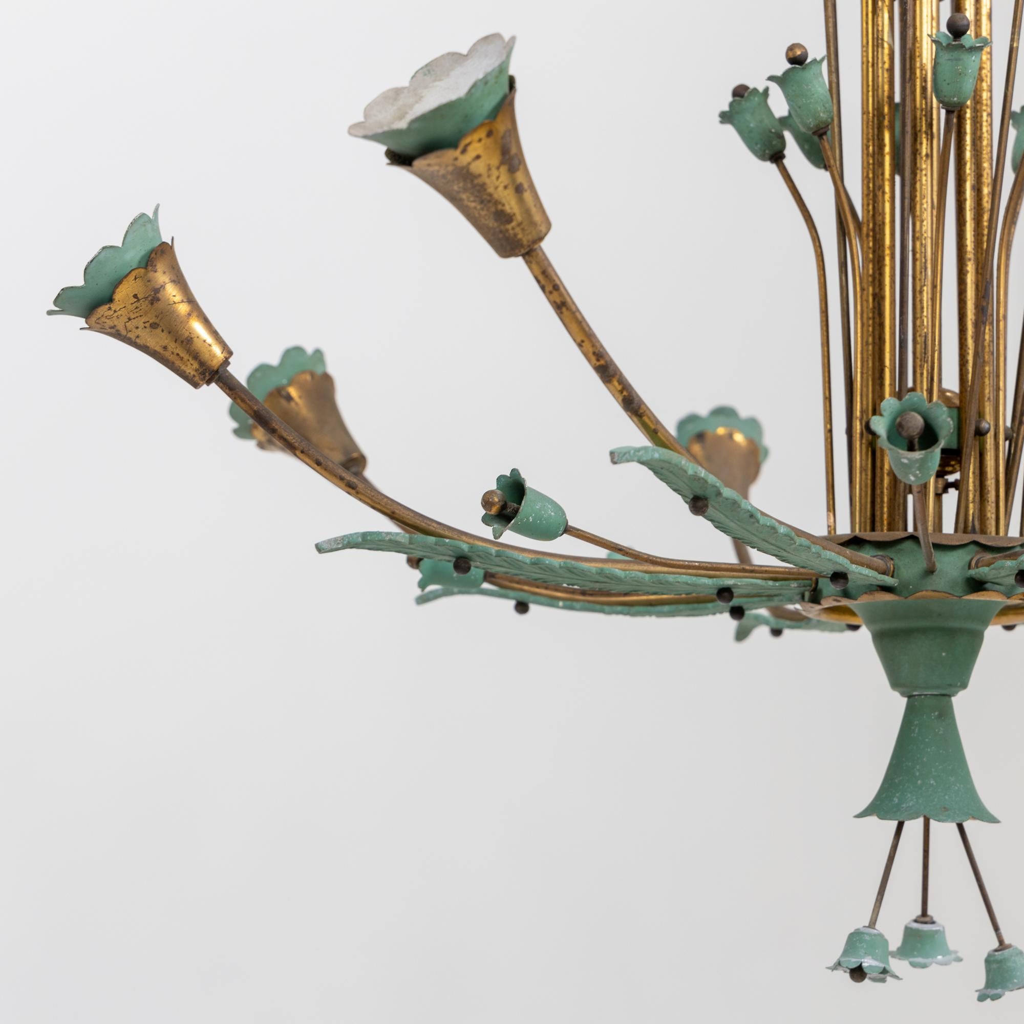 Italian Chandelier with Flower Decor, Mid-20th Century For Sale 2