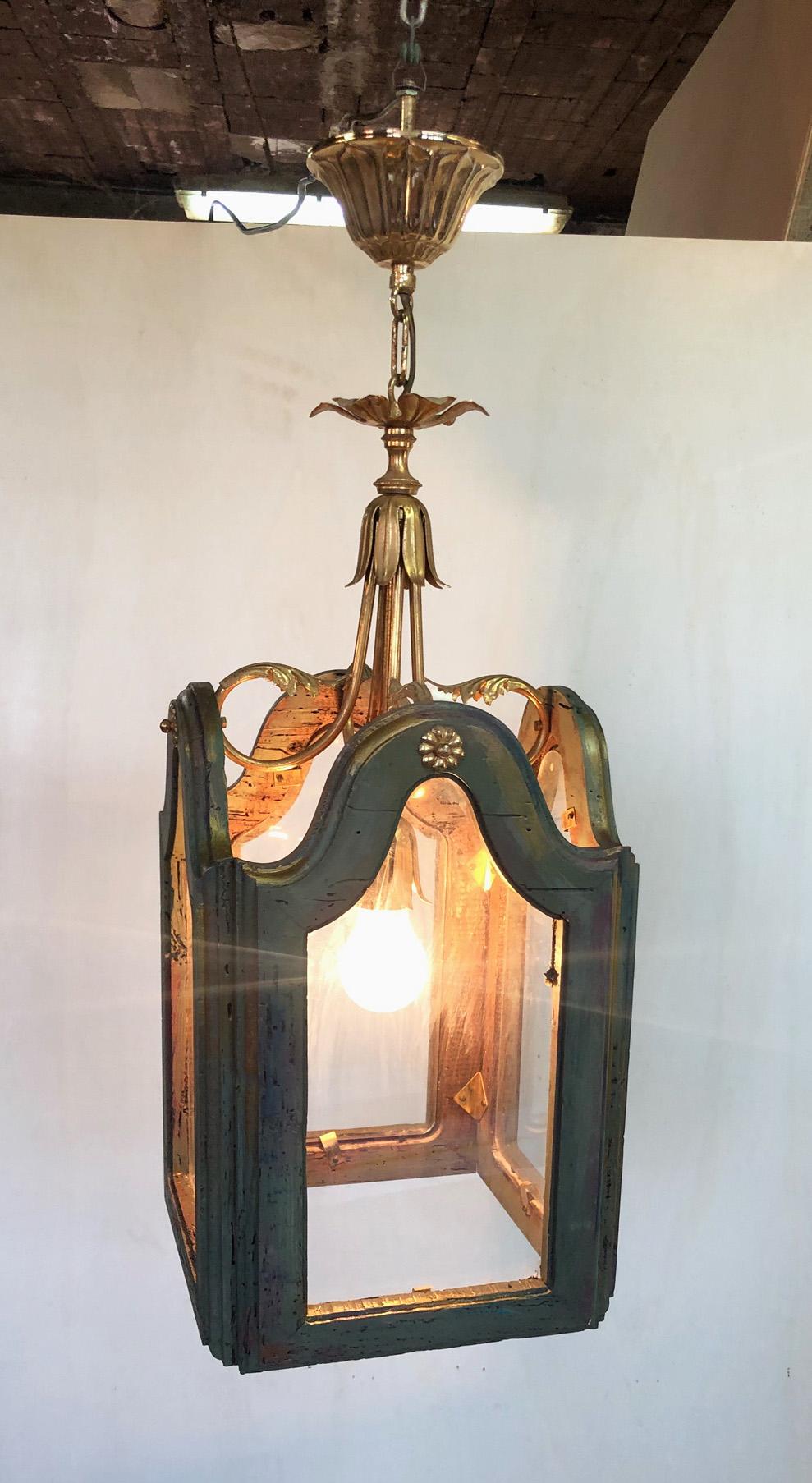 Mid-20th Century Italian Chandelier with One Lights in Gold Color Wood and Glass