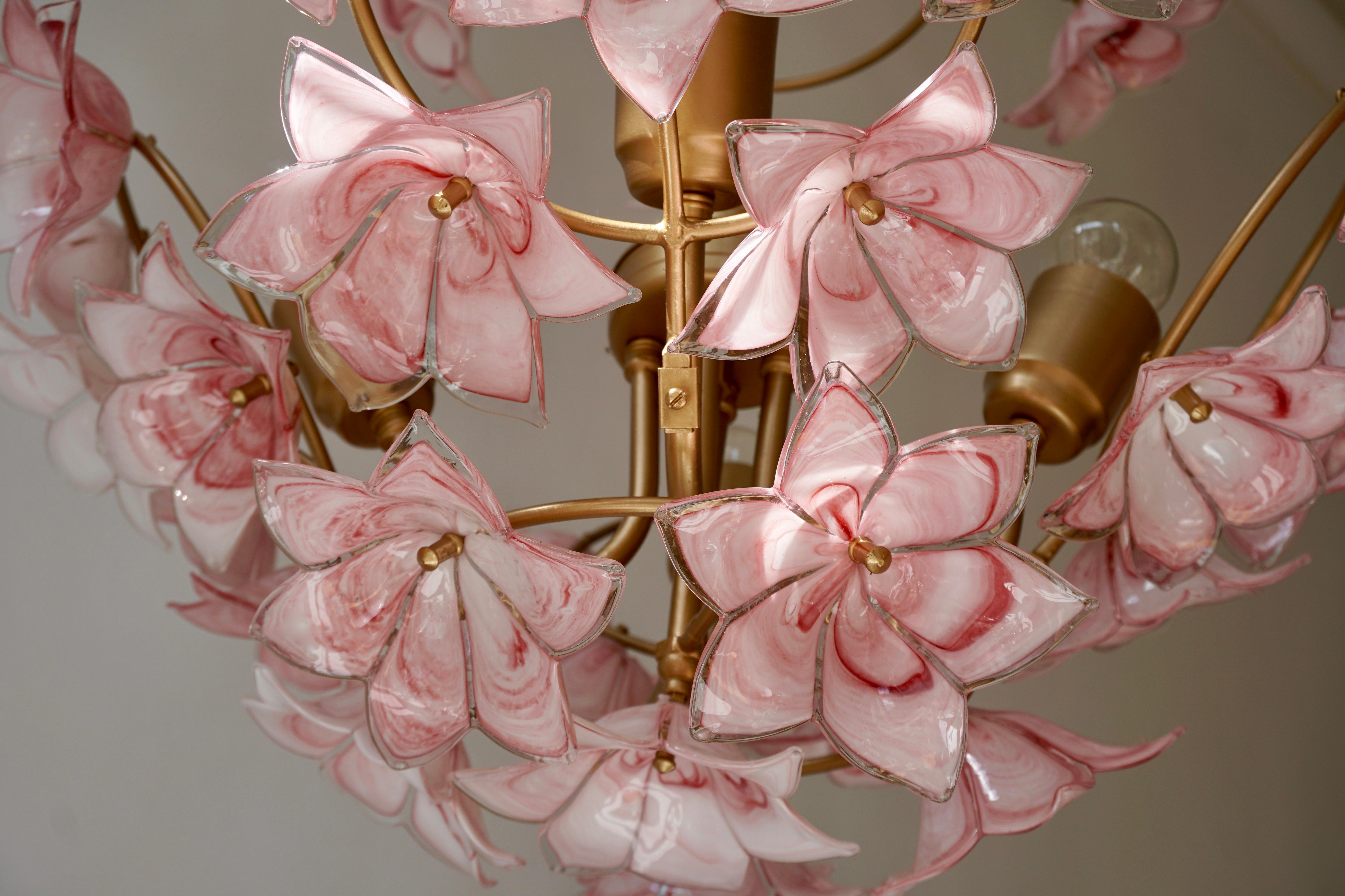 Italian Chandelier with Pink White Murano Glass Flowers 1