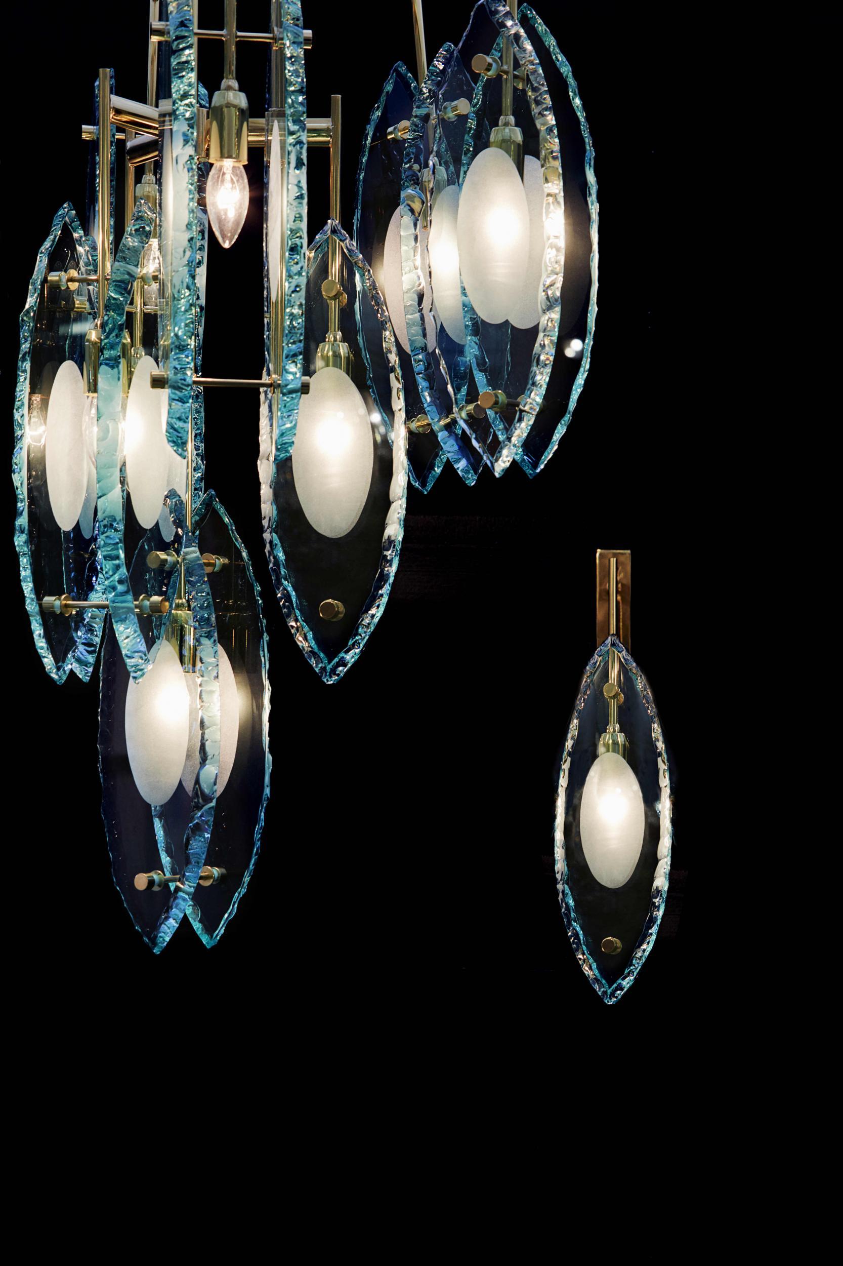 Italian Chandelier with Thick Etched Glass Exclusive Design by Gianluca Fontana In Good Condition In Los Angeles, CA