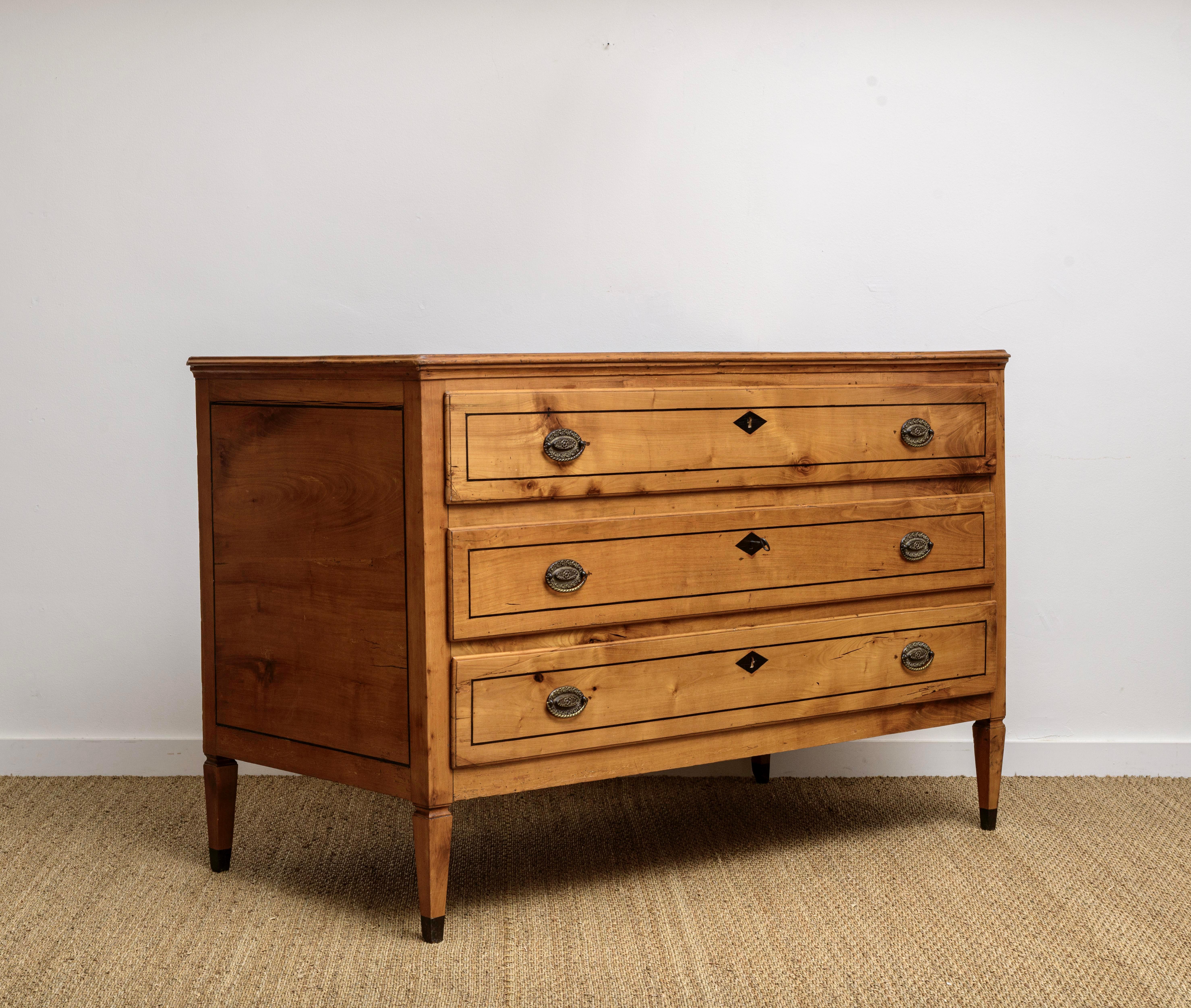 Neoclassical Italian Cherry Neoclacial-style Commode For Sale