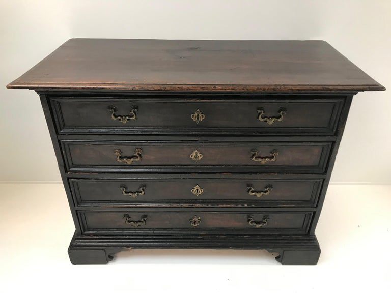 Antique Italian Chest of Drawers in Dark Walnut, 18th Century For Sale ...