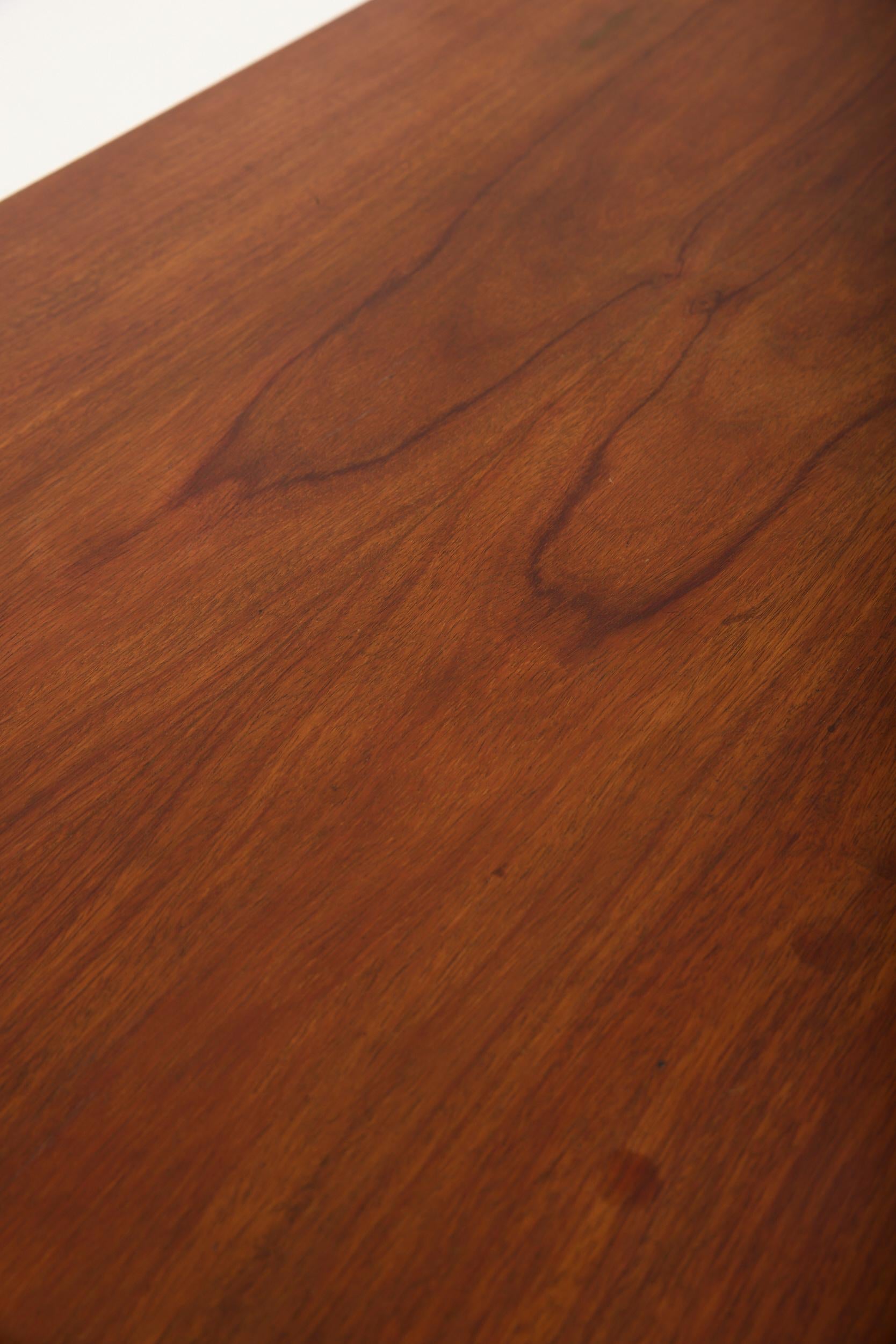 Italian Chest of Drawers in vendita 3