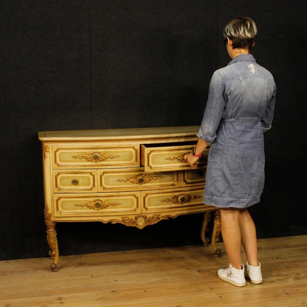 Italian Chest of Drawers in Lacquered and Giltwood from 20th Century 7