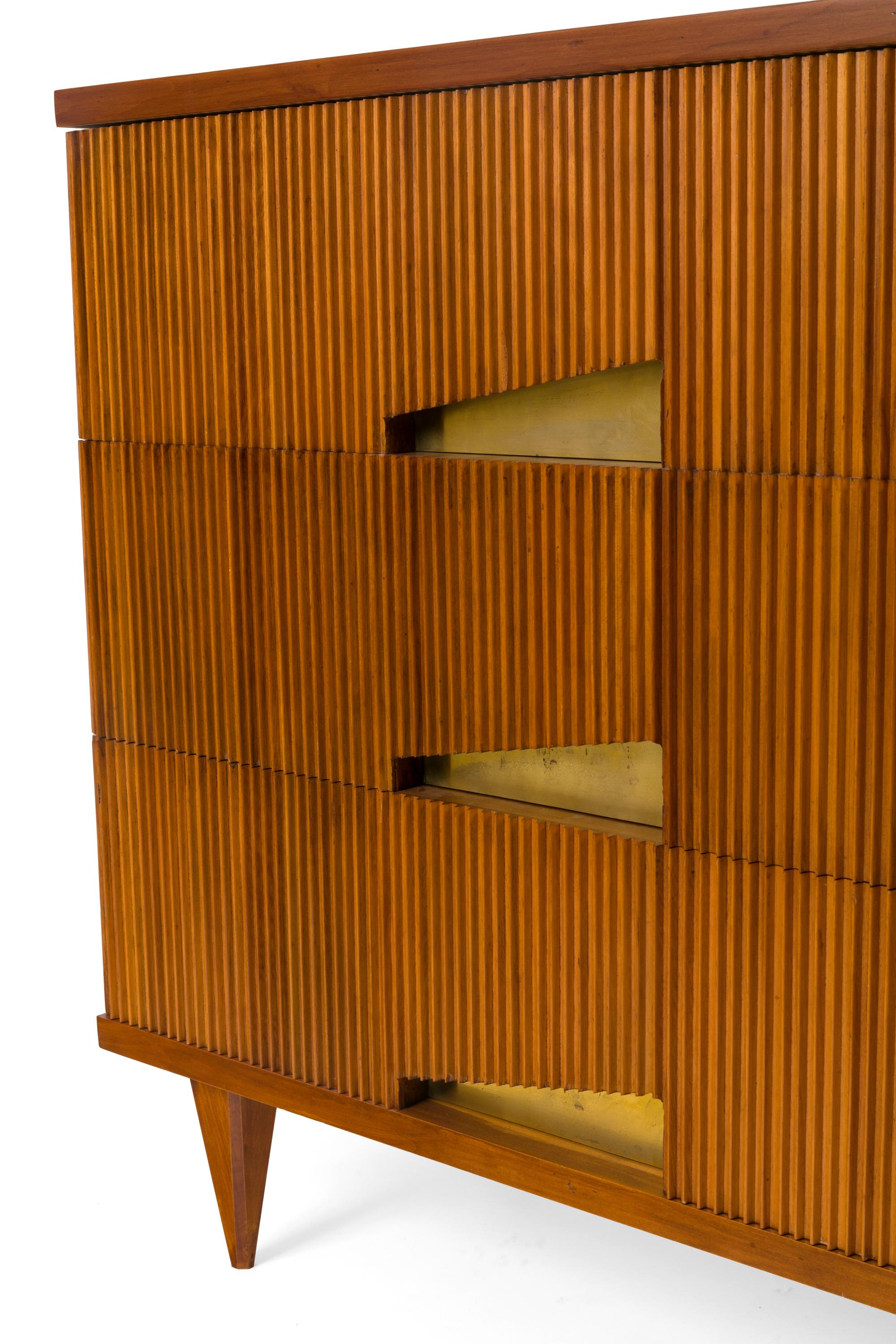 Contemporary Italian Chest of Drawers in the Style of Gio Ponti