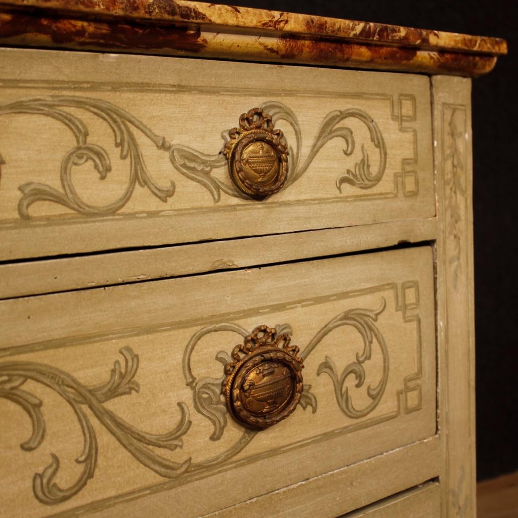 Italian Chest of Drawers Lacquered and Painted in Louis XVI Style, 20th Century For Sale 6