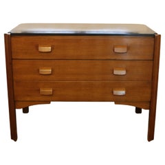 Italian chest of drawers with black marble top from the 1950s Italian chest of drawers with black marble top from the 1950s