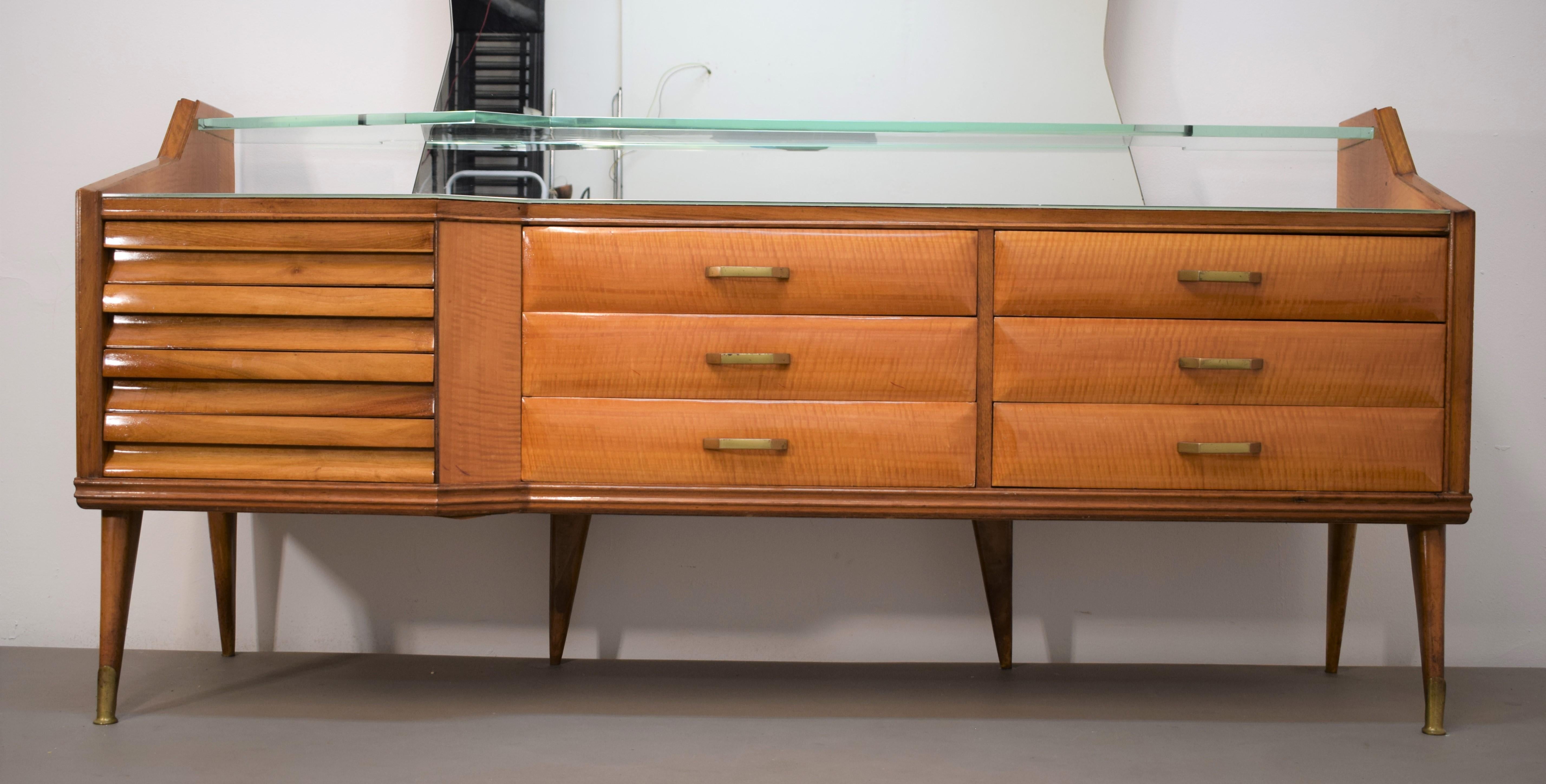 Italian chest of drawers with mirror, 1950s For Sale 8