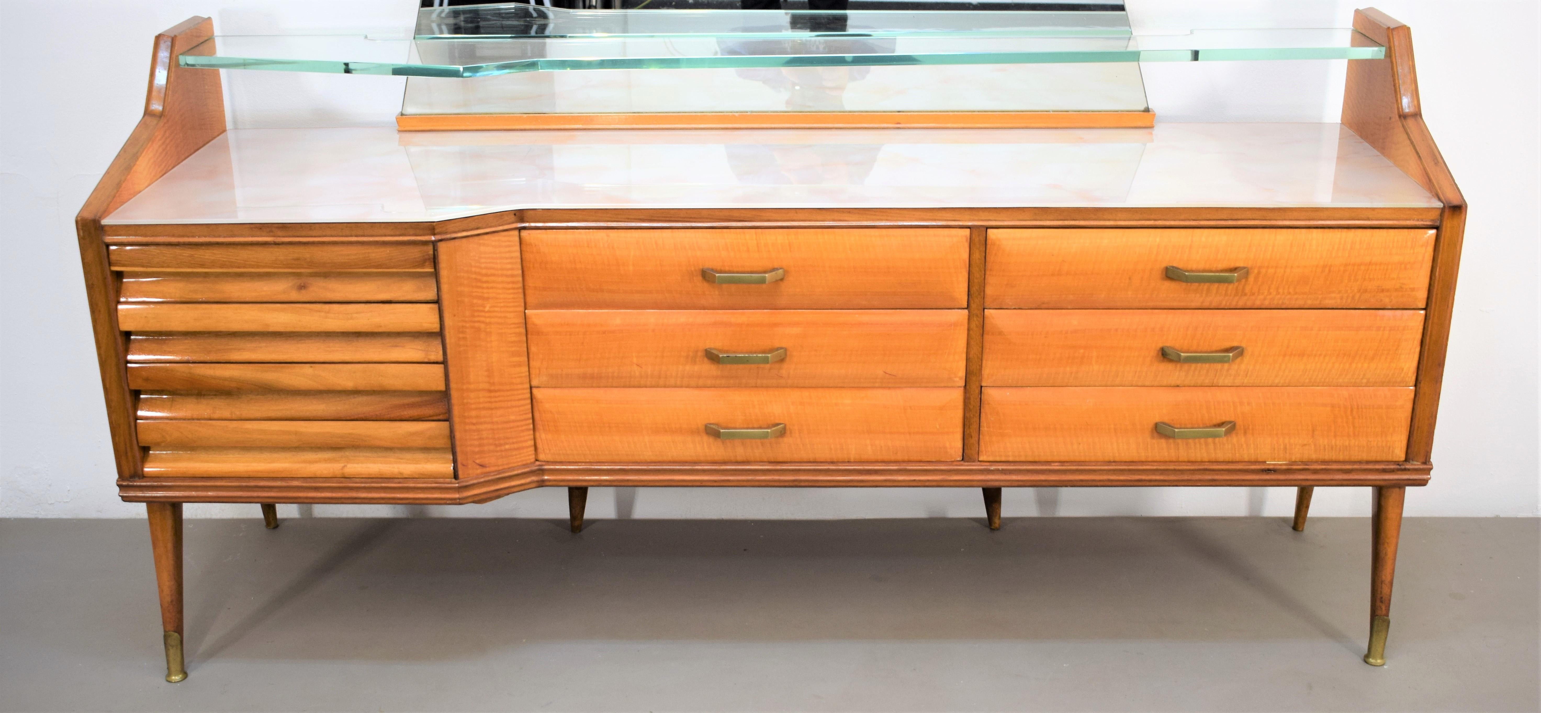 Italian chest of drawers with mirror, 1950s.
 Dimensions: H tot.=189 cm; W= 178 cm; D= 53 cm
H only dressers= 85 cm.