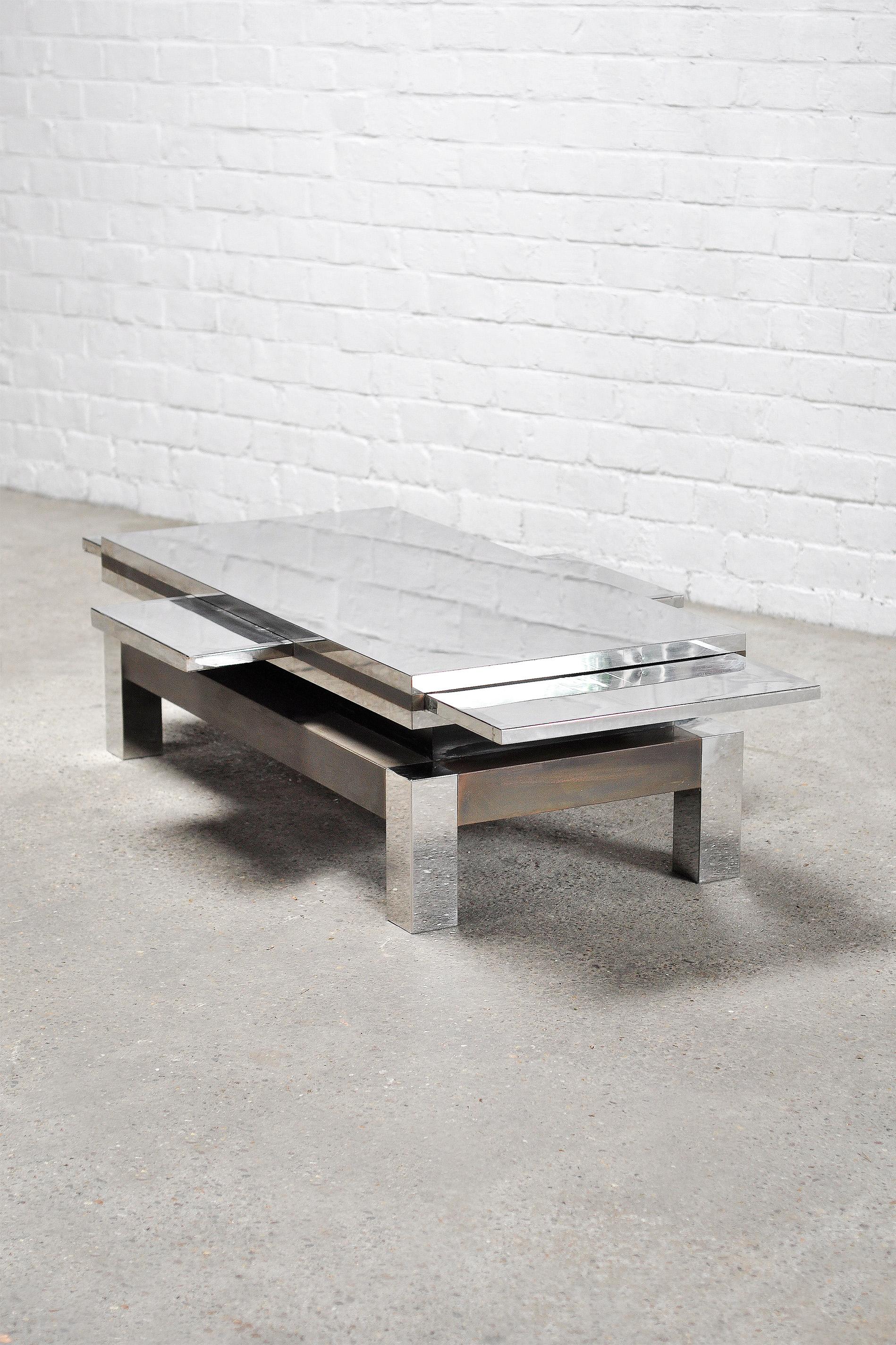 Fin du 20e siècle Table basse italienne extensible en chrome et laiton par Sandro Petti, années 1970 en vente