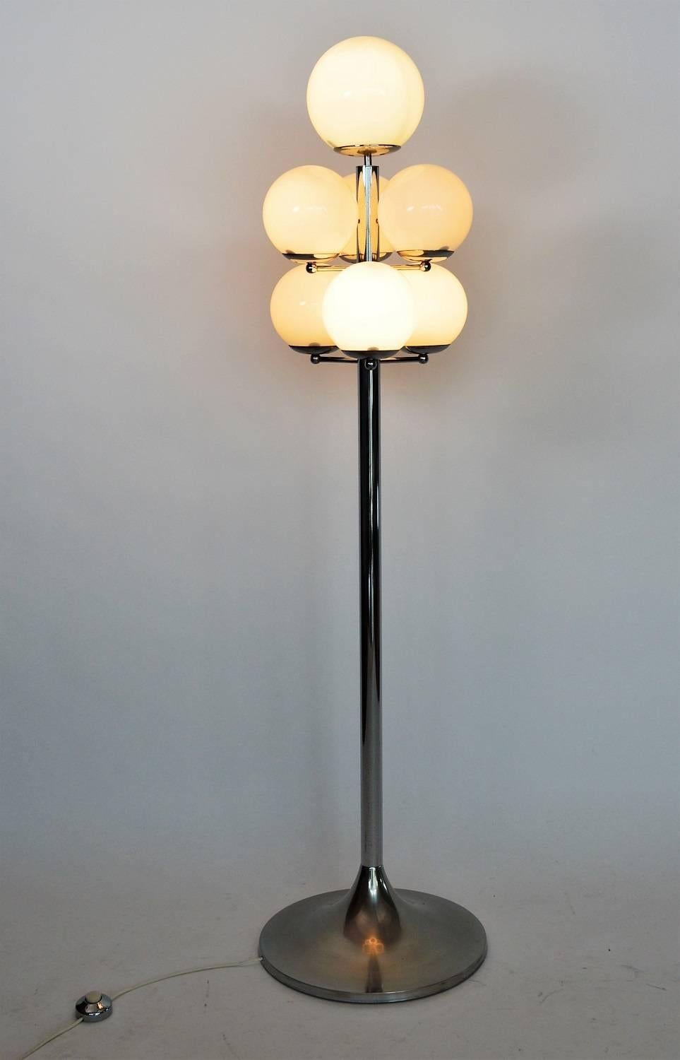 Italian Chrome and Glass Globe Floor Lamp, 1970s 5