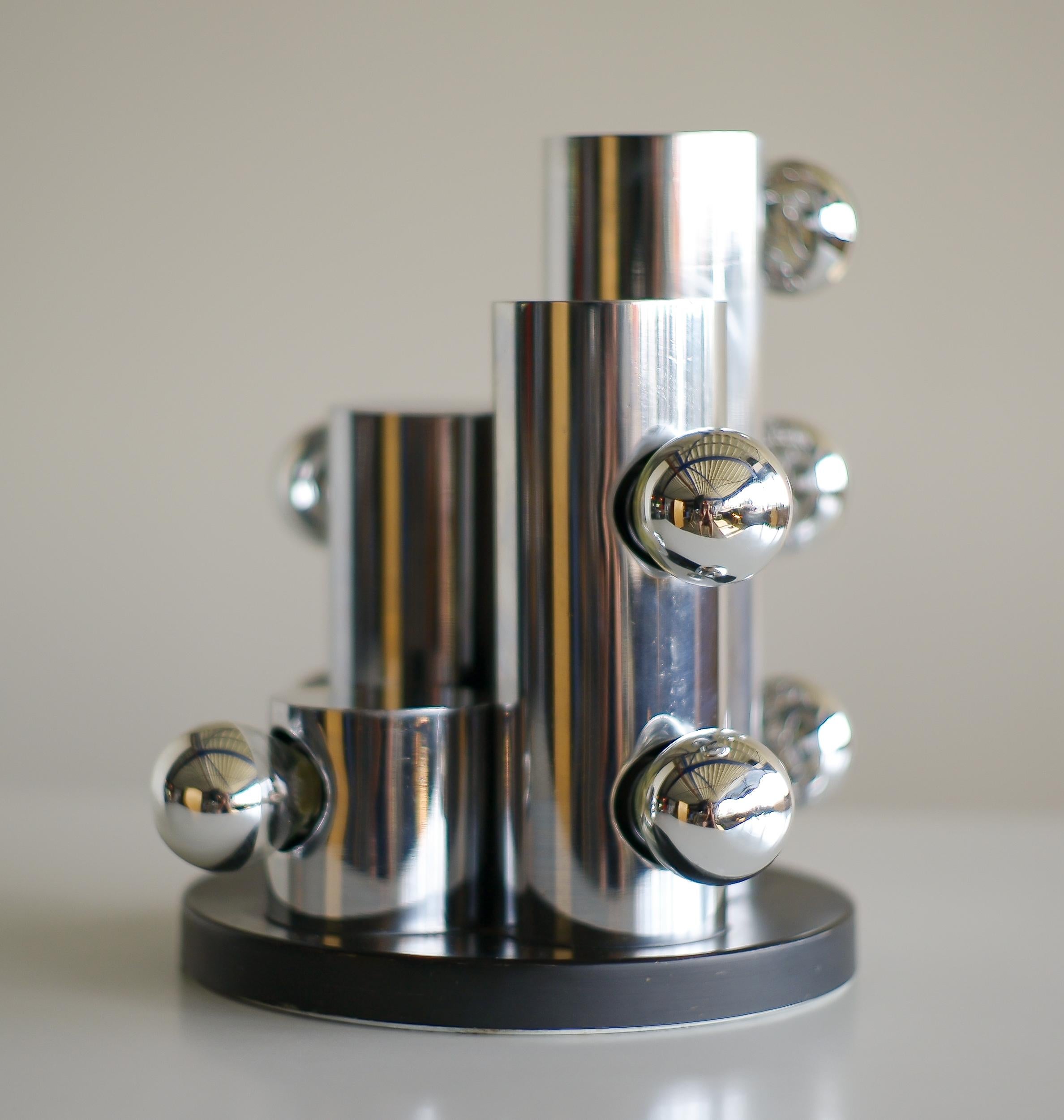 Mid-Century Modern Italian Chrome Cylinders Table Lamp, 1965 For Sale