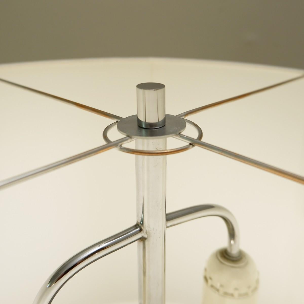 Late 20th Century Italian Chrome Table Lamp by A. Tonello & A. Montagna Grillo For High Society For Sale