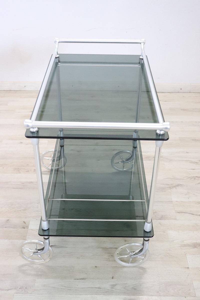 Carrito de bar italiano de metal cromado y cristal, años 80 finales del siglo XX en venta