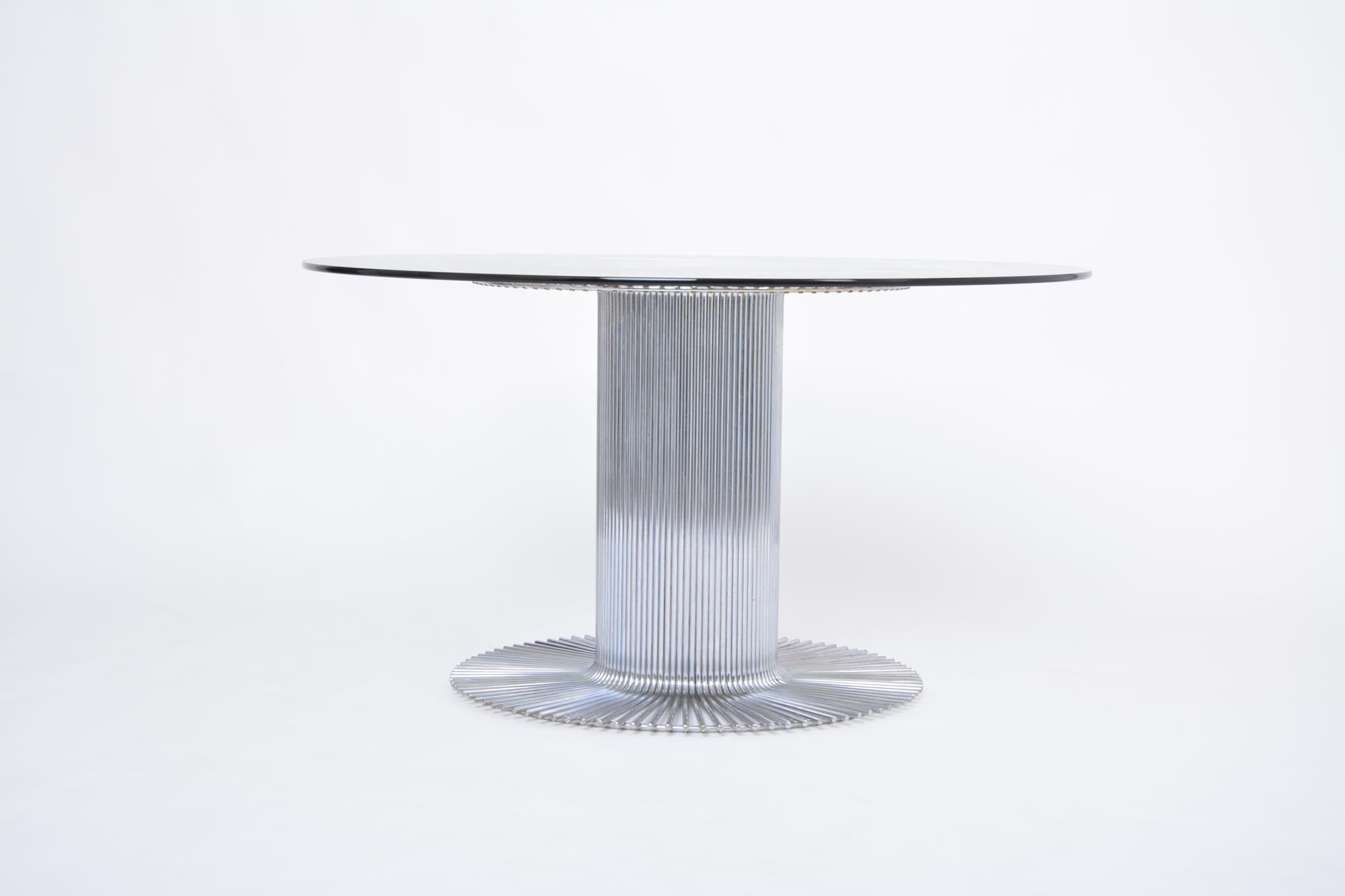 Modern Italian Chromed Metal and Glass Dining Table in the Style of Gastone Rinaldi For Sale