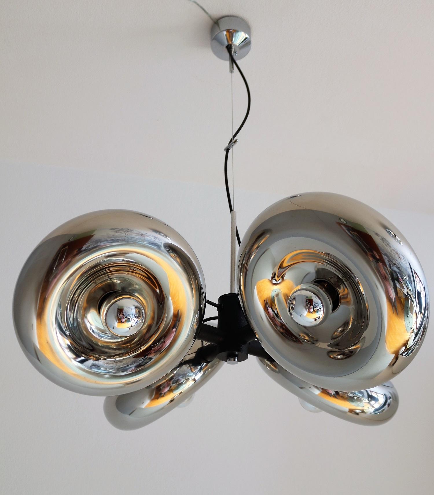 Late 20th Century Italian Chromed Pendant Lamp with Adjustable Lights by Luci Milano, 1970s