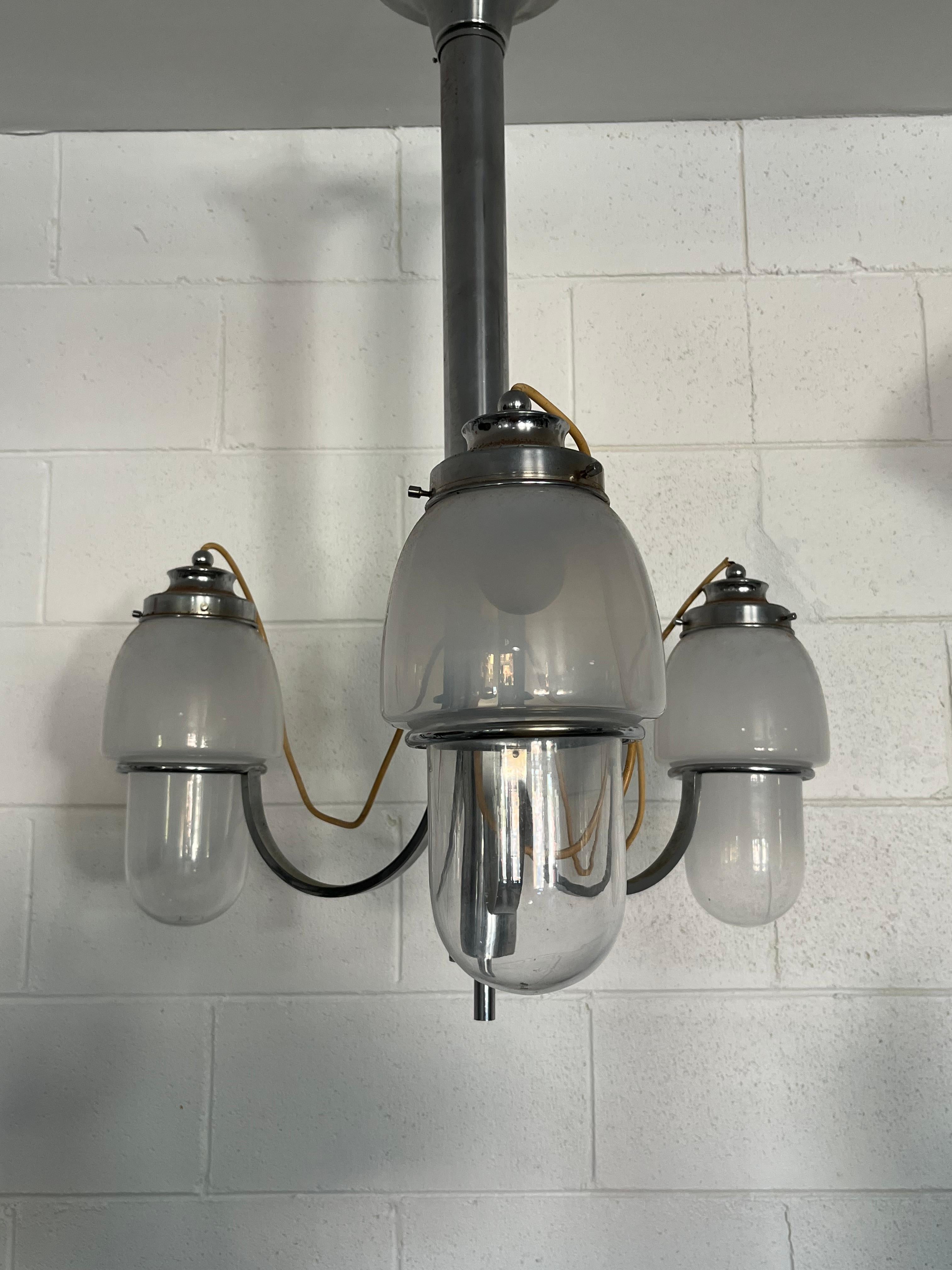 Italian Chromed Pendant Light with Three Glass Bulbs 1970s In Good Condition For Sale In Byron Bay, NSW