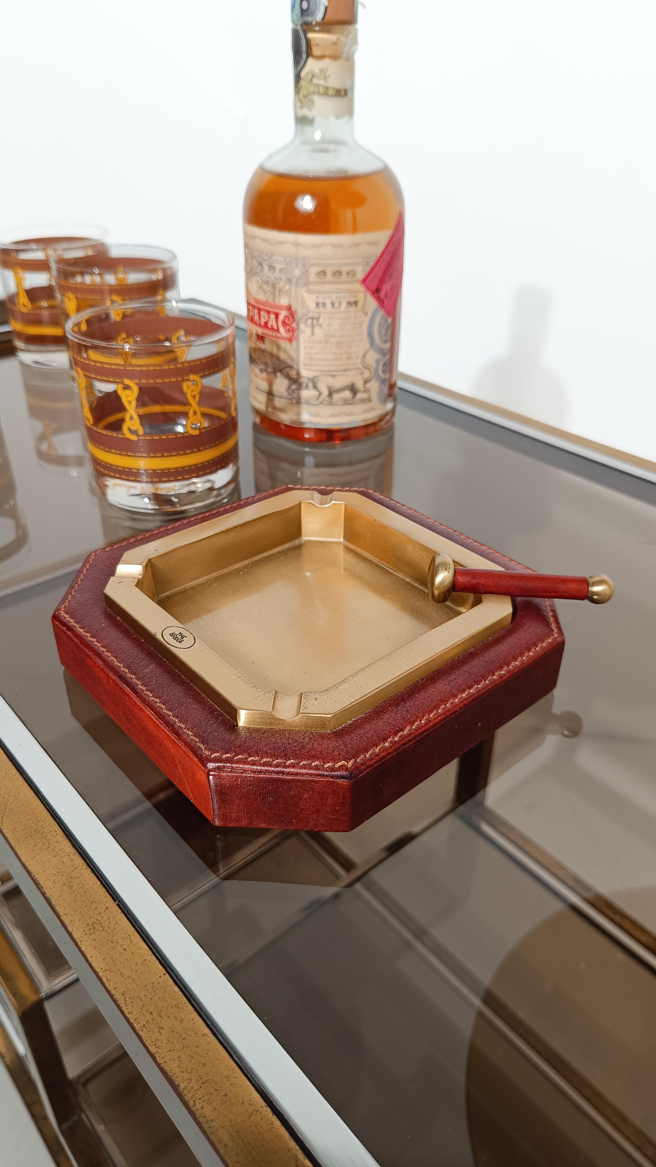 Italian Cigar Ashtray made in Brass And Cognac Leather By The Bridge In Good Condition For Sale In Roma, IT