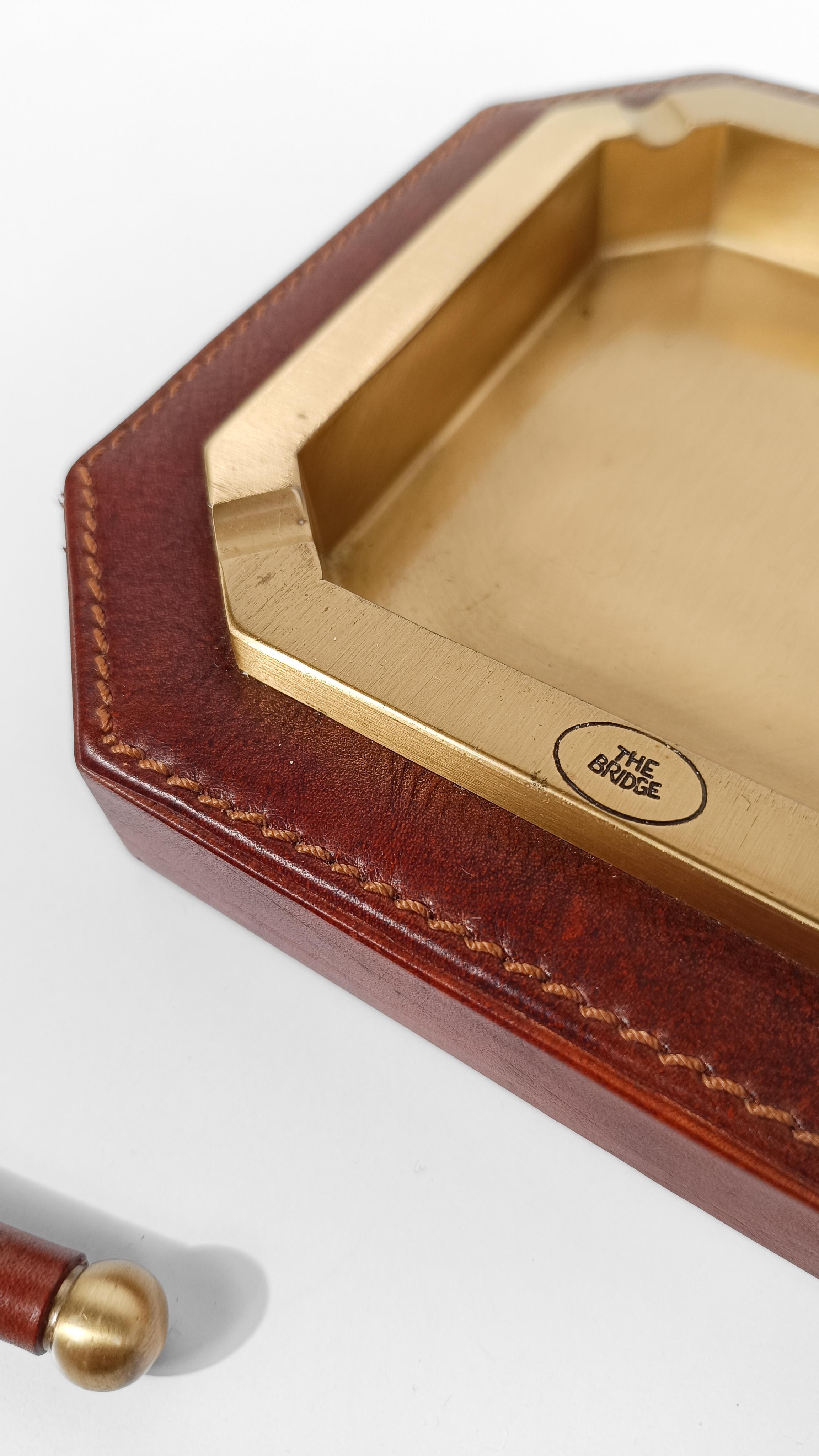 Italian Cigar Ashtray made in Brass And Cognac Leather By The Bridge For Sale 2