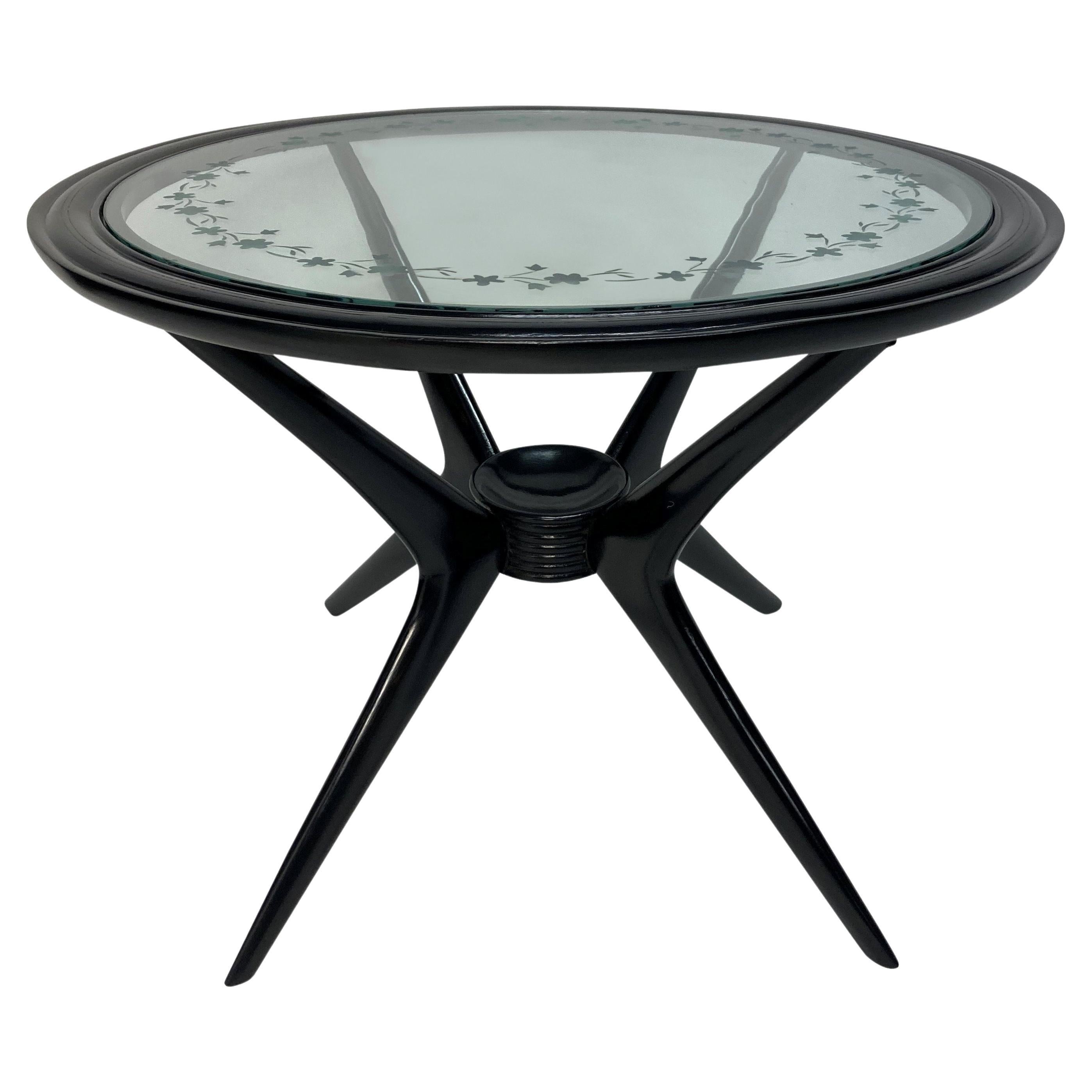 Italian Circular Occasional Table by Cassina For Sale