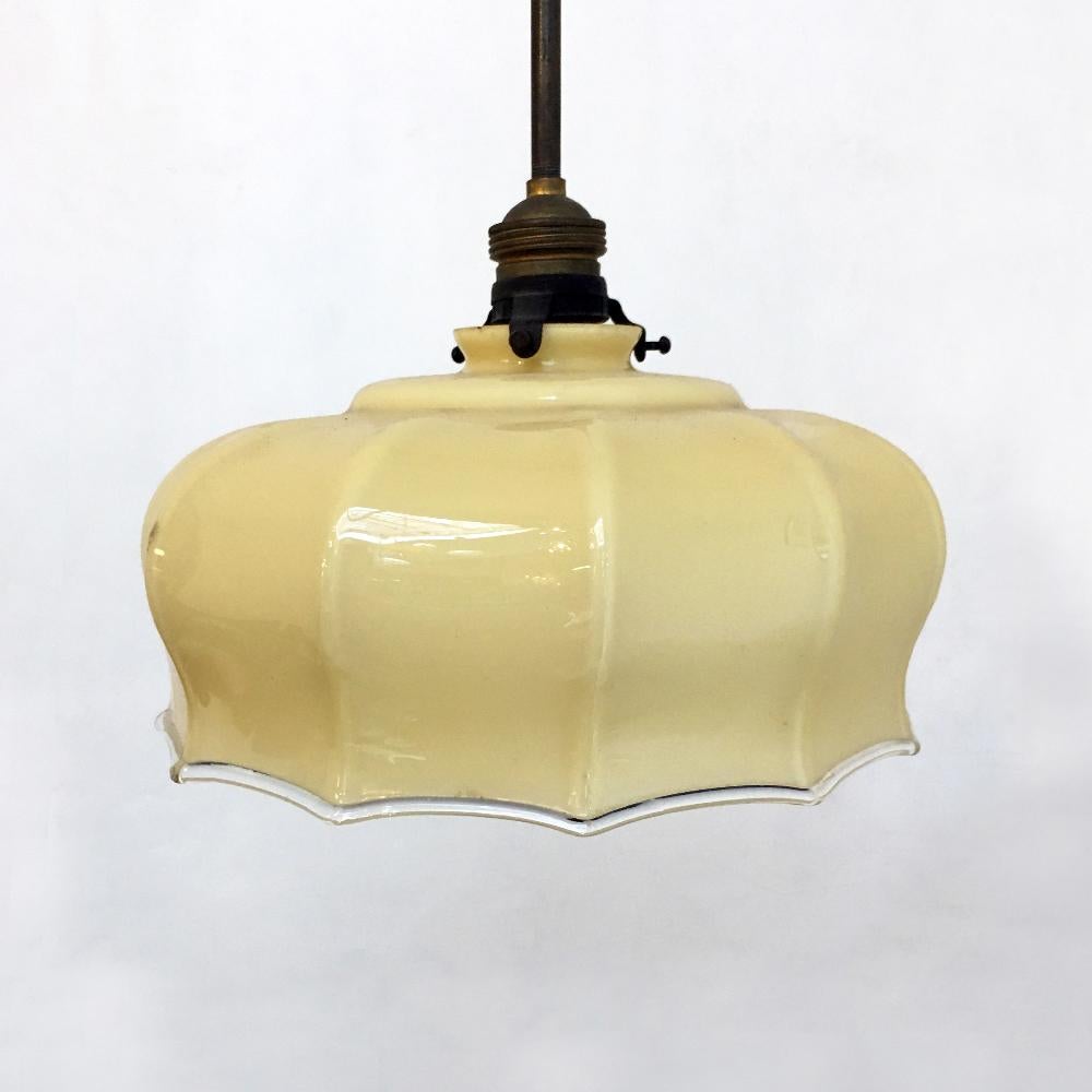 European Italian Classic Vintage Glass and Brunished Brass Chandelier, Early 900s