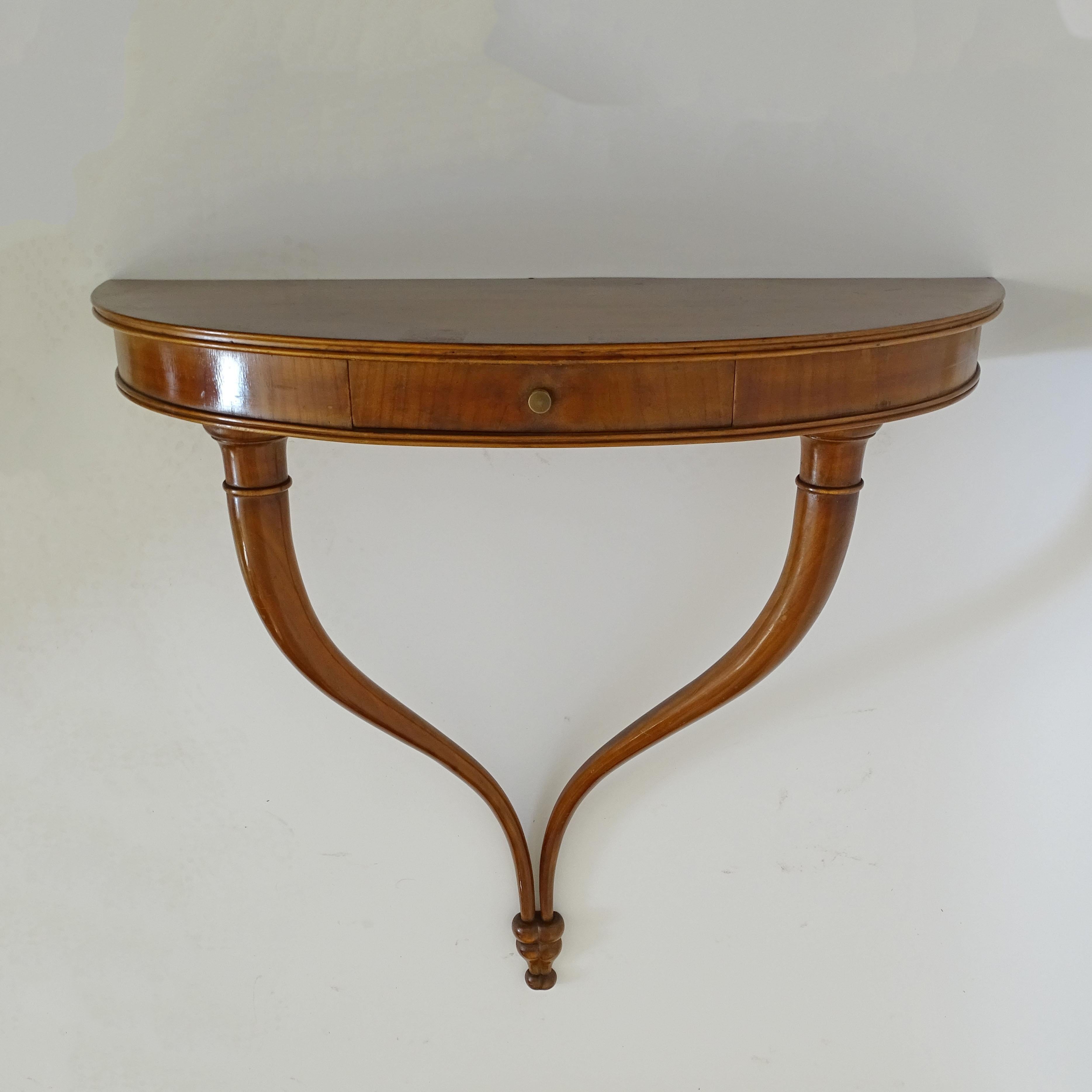 Laiton Console murale classique italienne des années 1950 avec un tiroir en vente