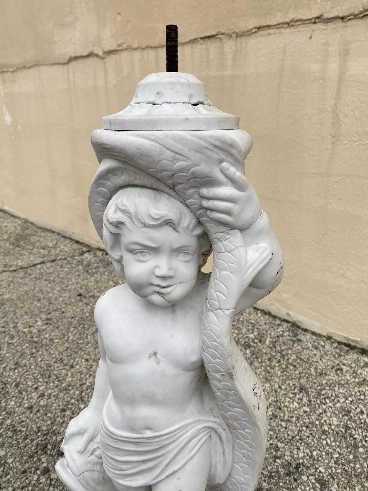 Classique américain Statue de fontaine en marbre classique italien sculpté 31
