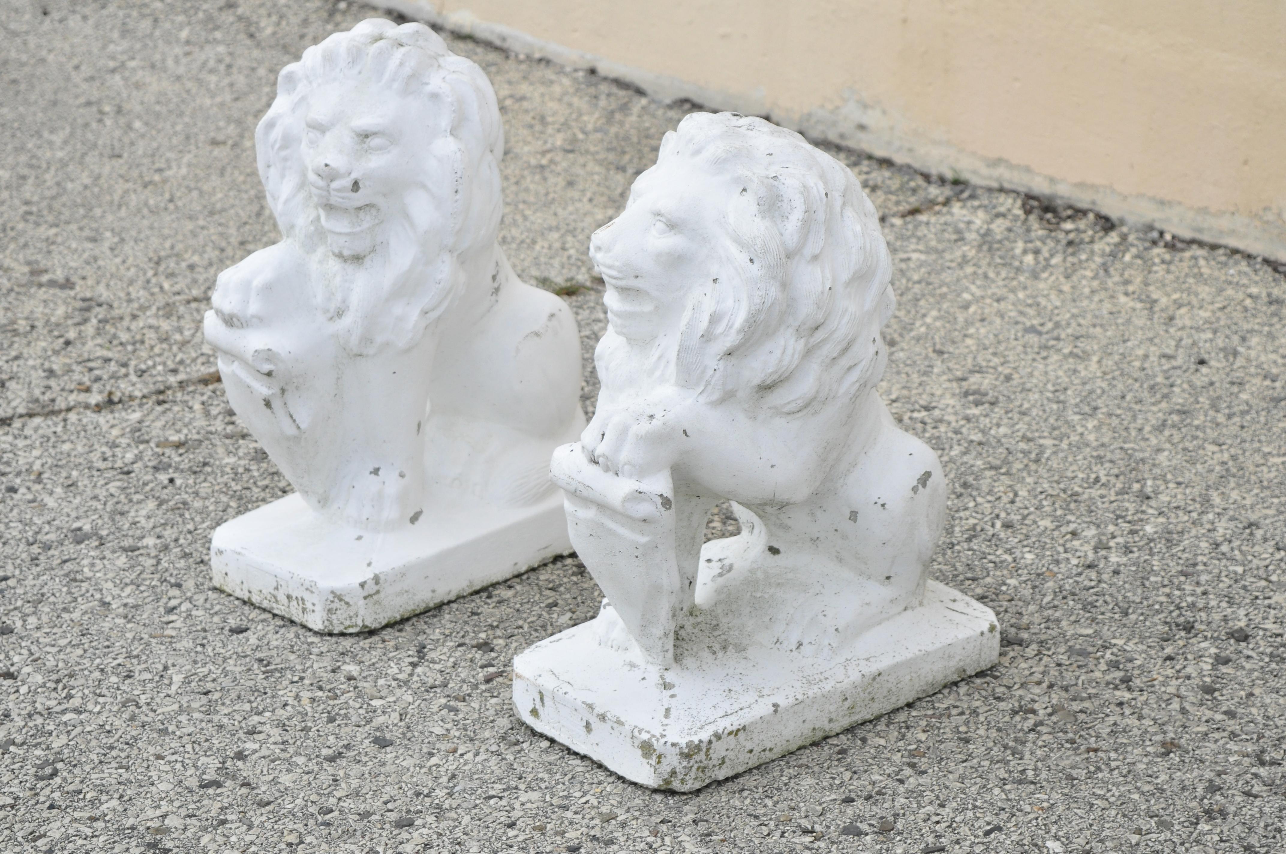 20th Century Italian Classical Lion Shield Concrete Lawn Ornaments Garden Sculpture, a Pair