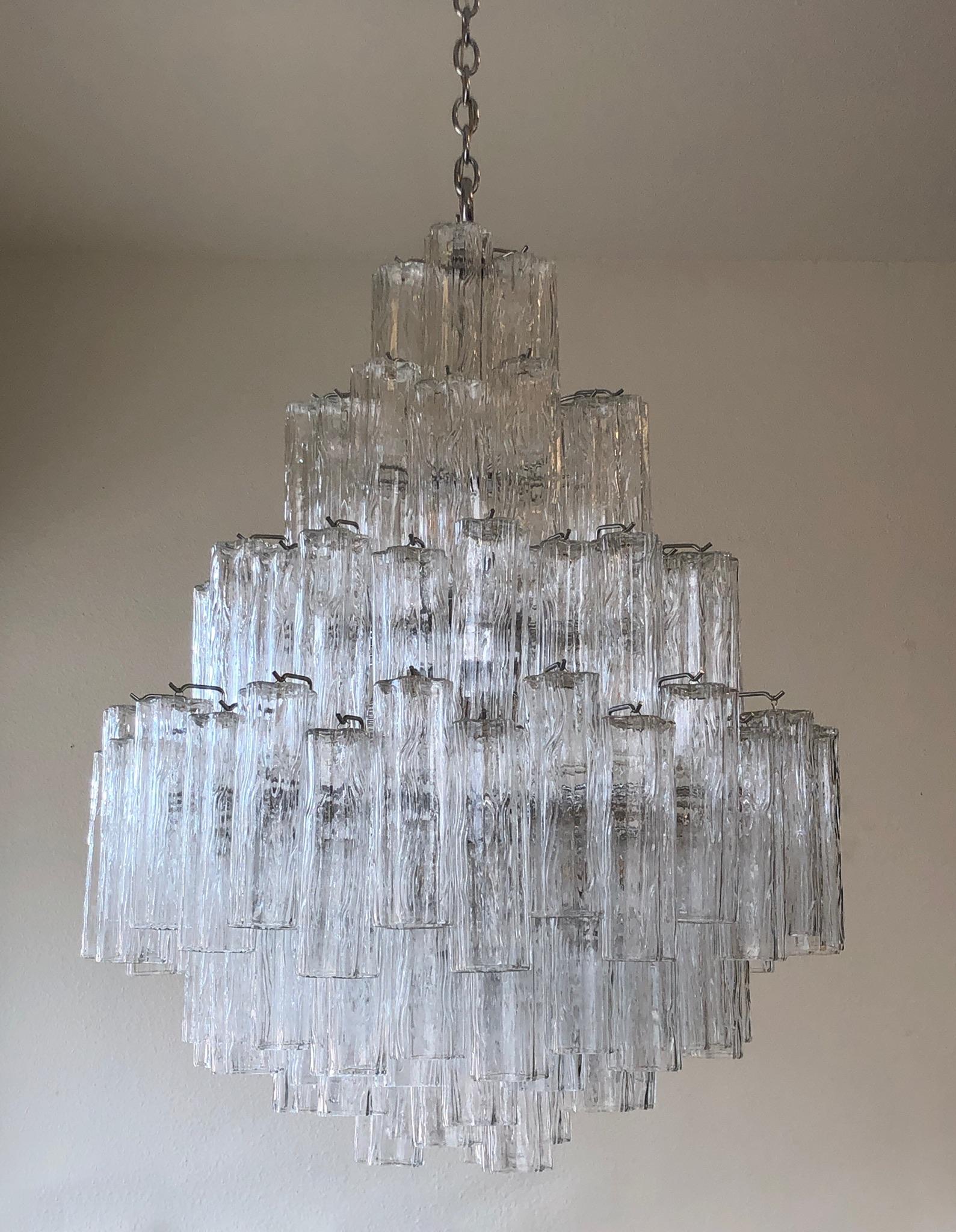 Italian Clear Murano Glass and Chrome Tronchi Chandelier by Venini In Excellent Condition In Palm Springs, CA