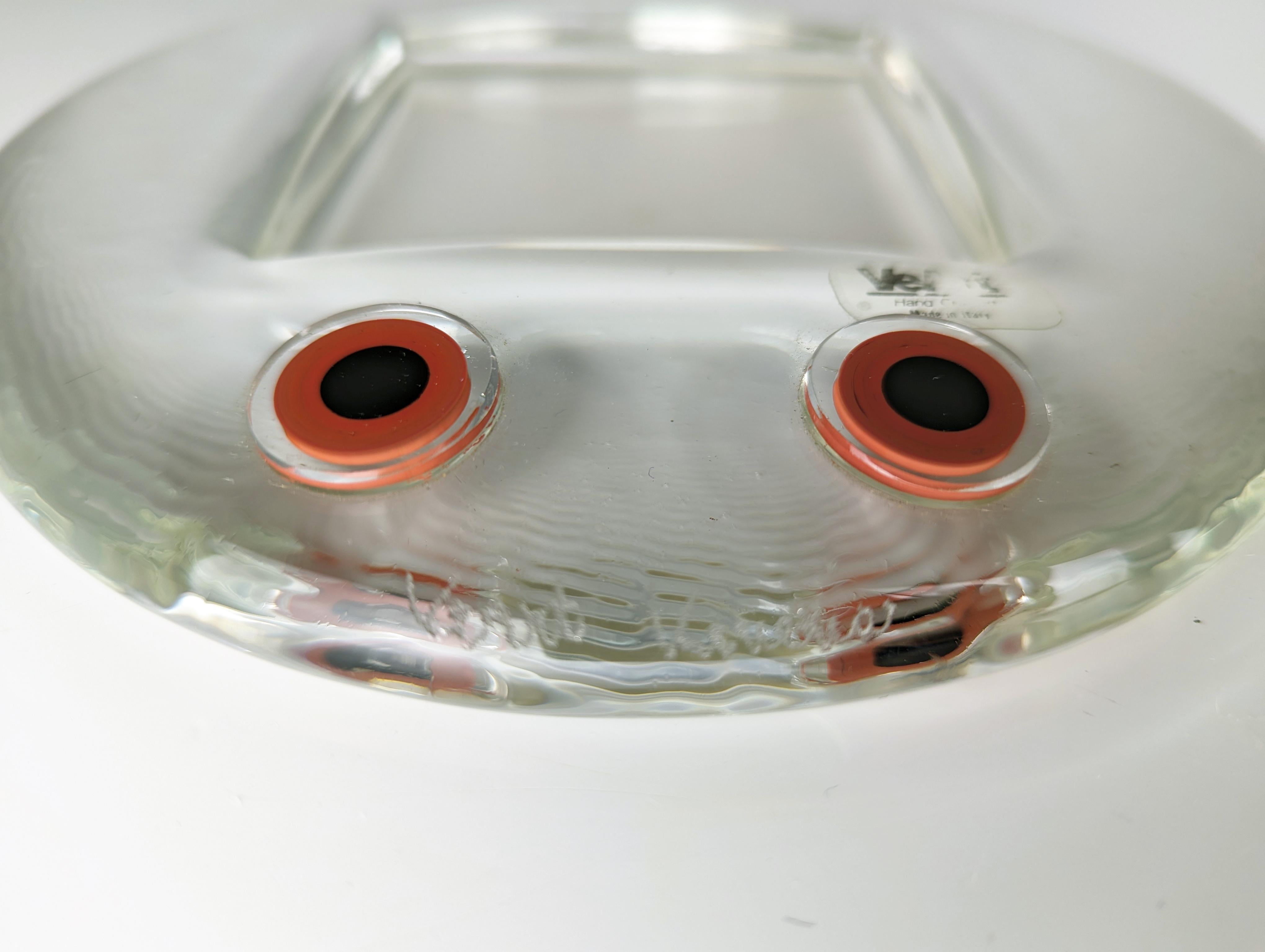 Cenicero italiano de cristal de Murano transparente con Murrine rojo de VeArt Venezia Italiano en venta