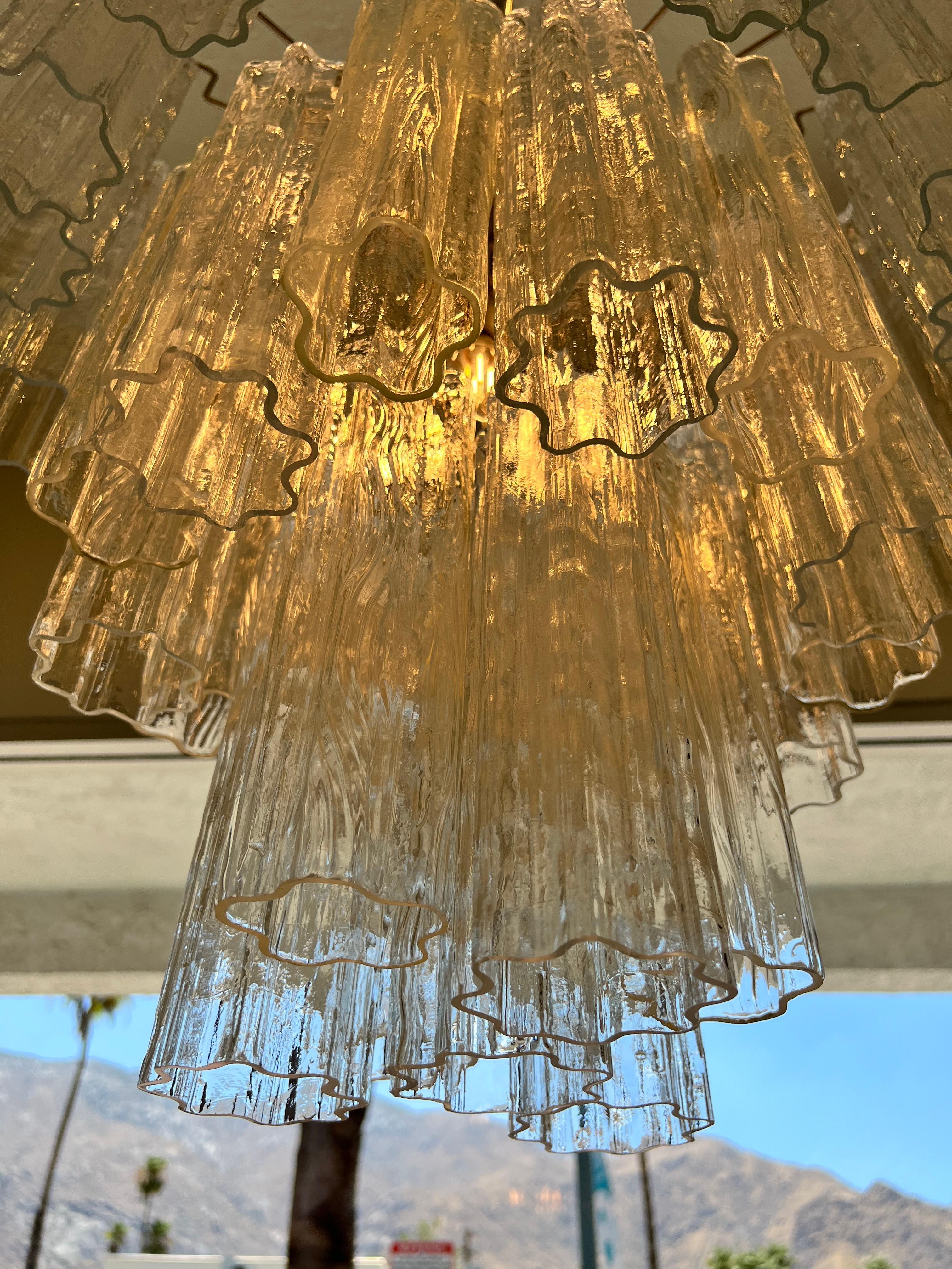 Italian Clear Murano Glass “Tronchi” Chandelier  In Good Condition For Sale In Palm Springs, CA