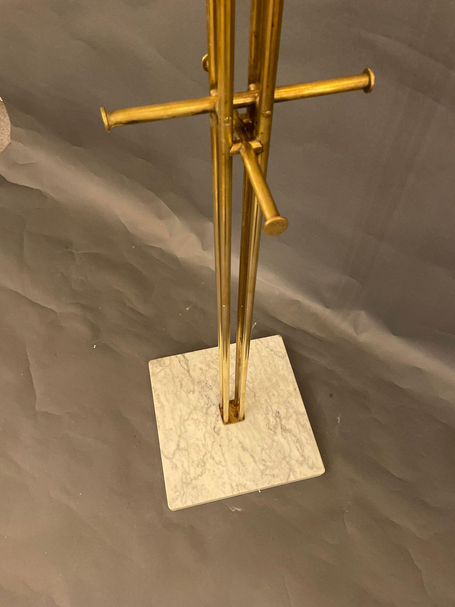 Italian Coat Stand in Brass with Carrara Marble Base, circa 1960s For Sale 1