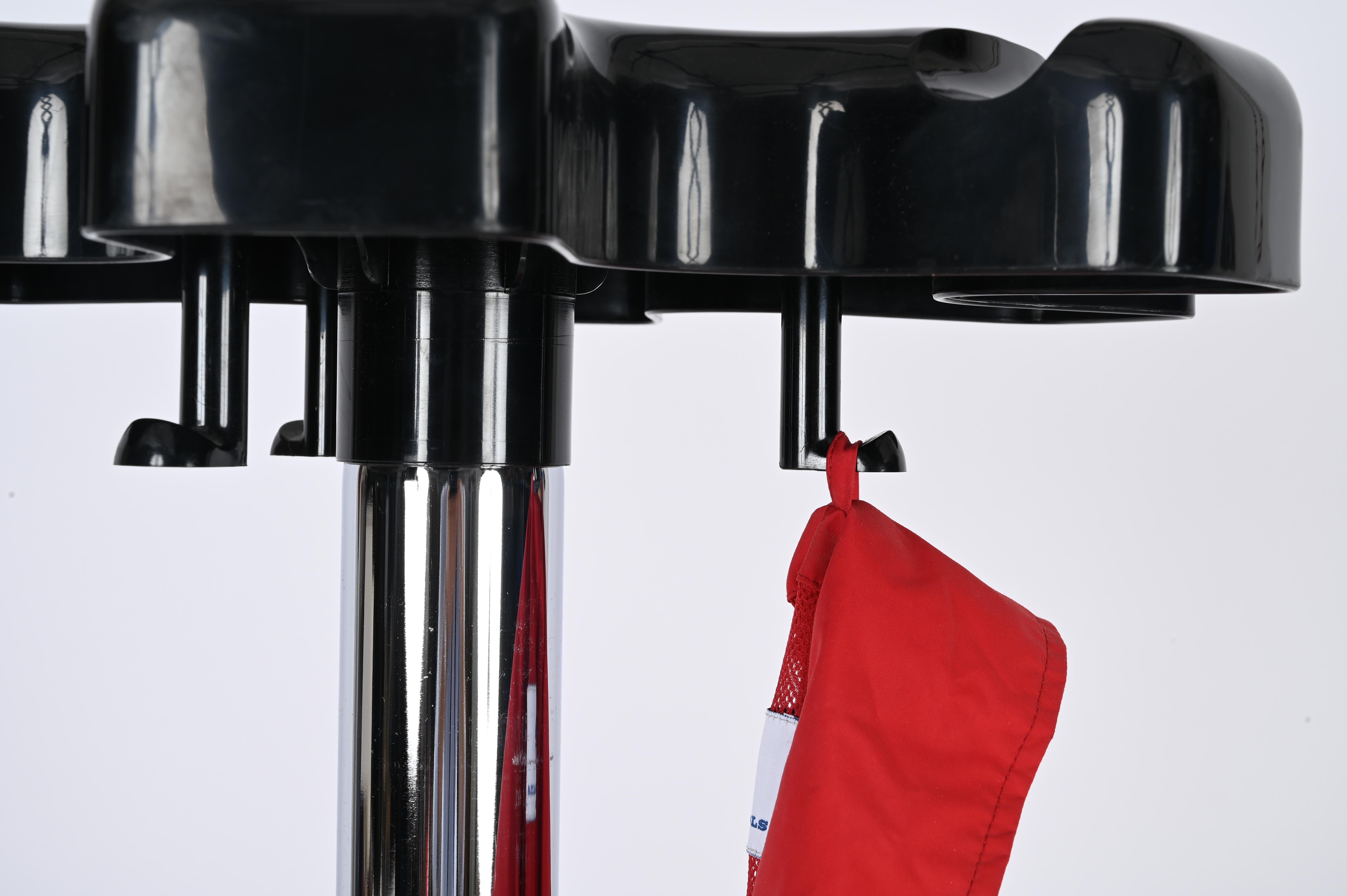 Steel Italian Coat Stand Chrome and Black Plastic by Lucchi&Orlandini for Velca, 1970s