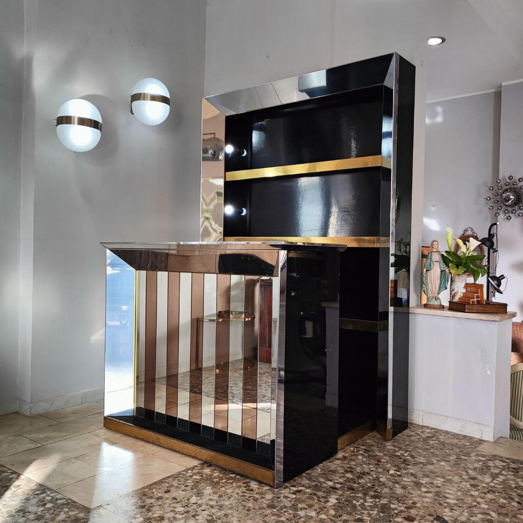 Italian Cocktail Dry Bar Cabinet in the style of Willy Rizzo, 1970s 6
