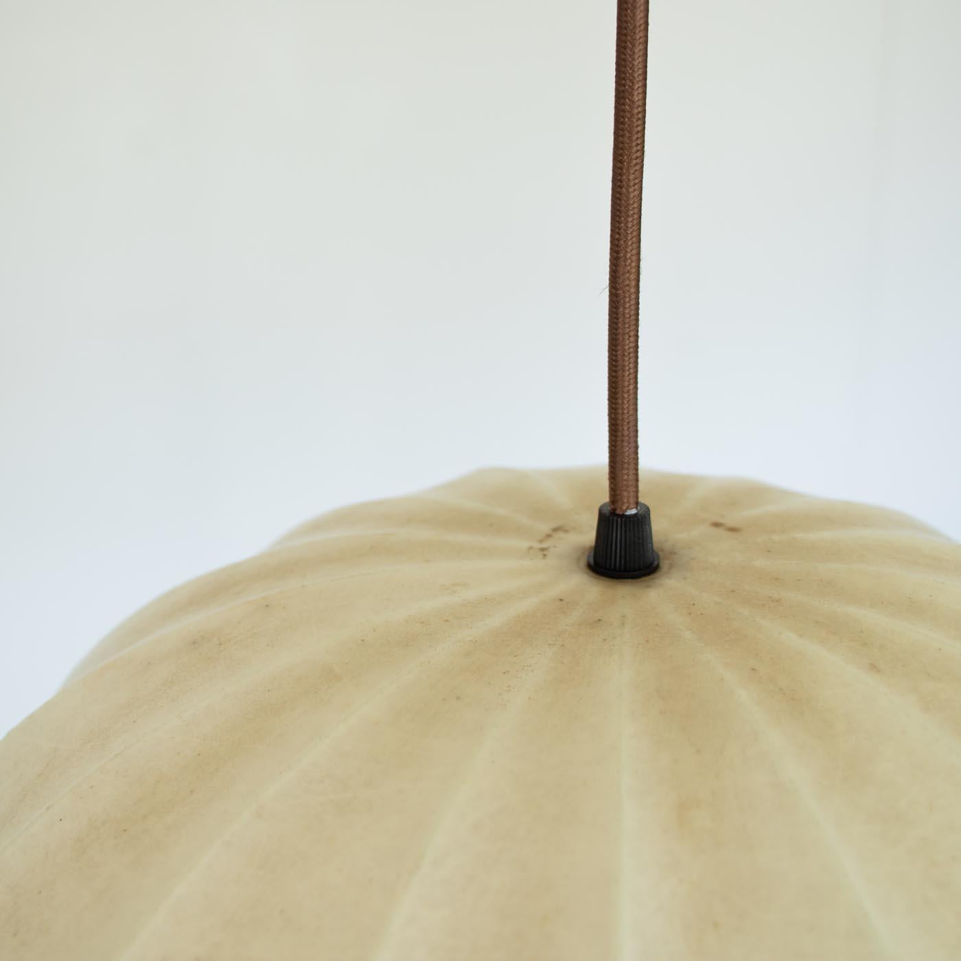 Lampada a sospensione Cocoon Globe italiana 1