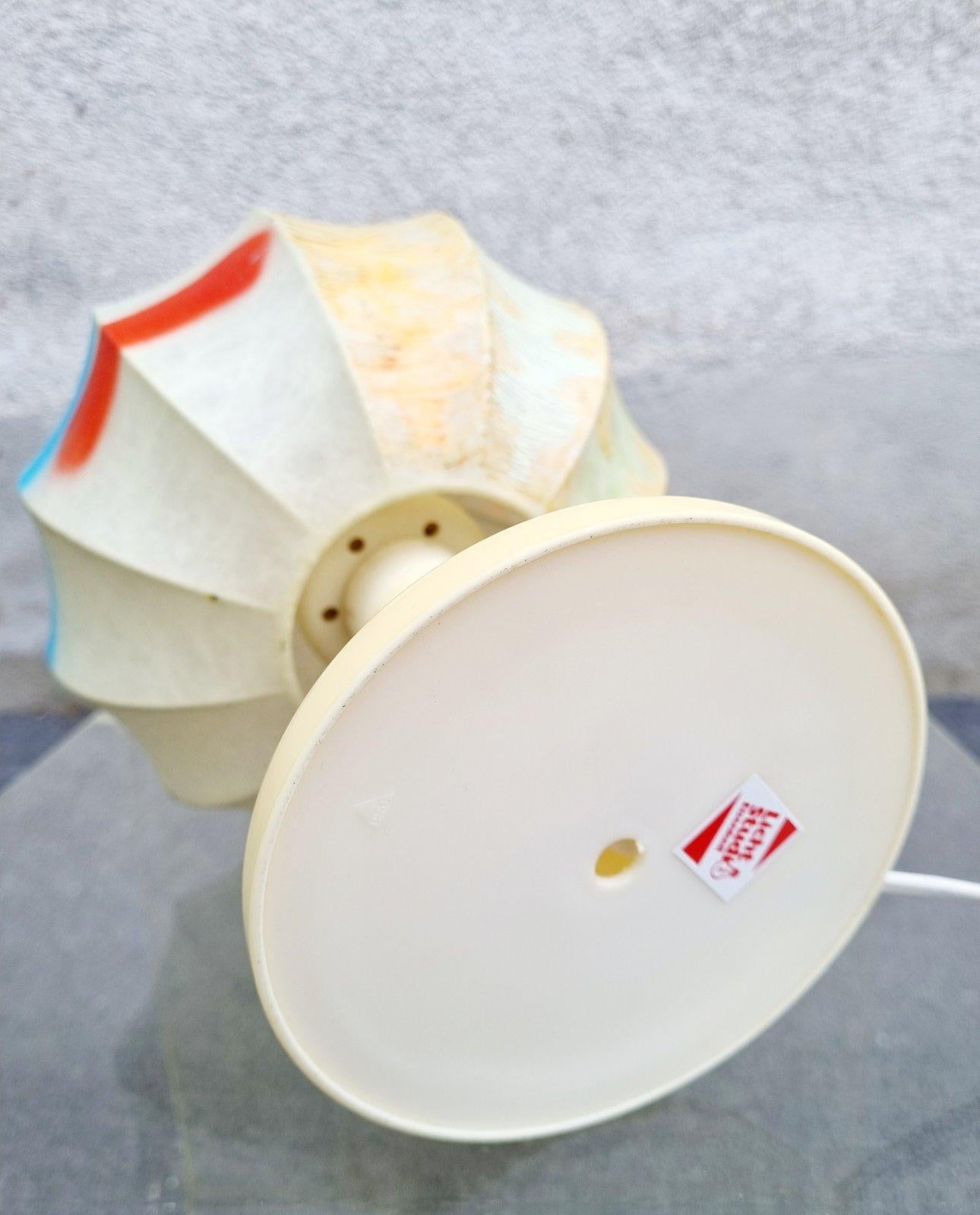 Lámpara de sobremesa italiana Cocoon de Achille and Pier Giacomo Castiglioni para Licht Studio en Bueno estado para la venta en Lucija, SI