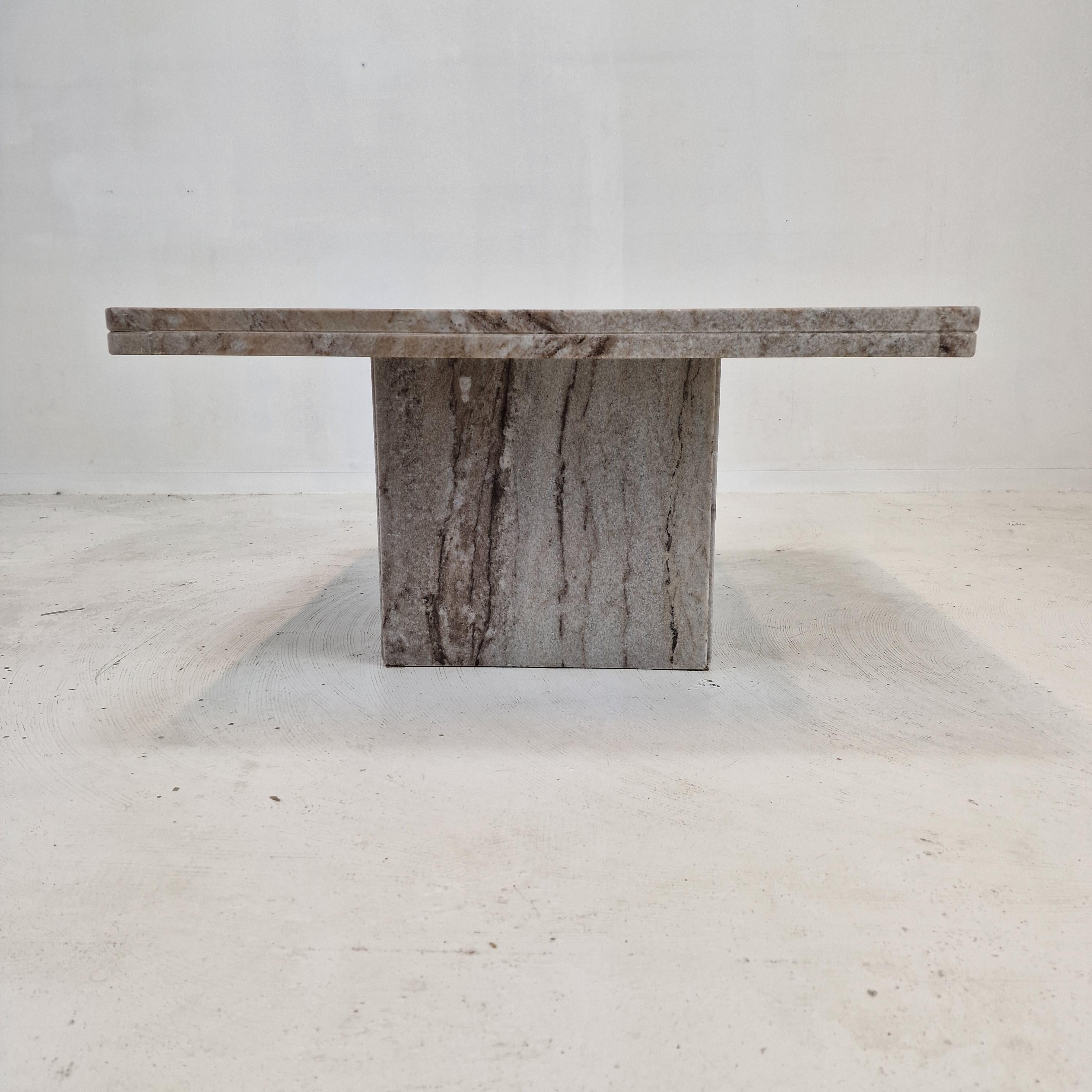 Italian Coffee or Side Table in Granite, 1980s For Sale 1