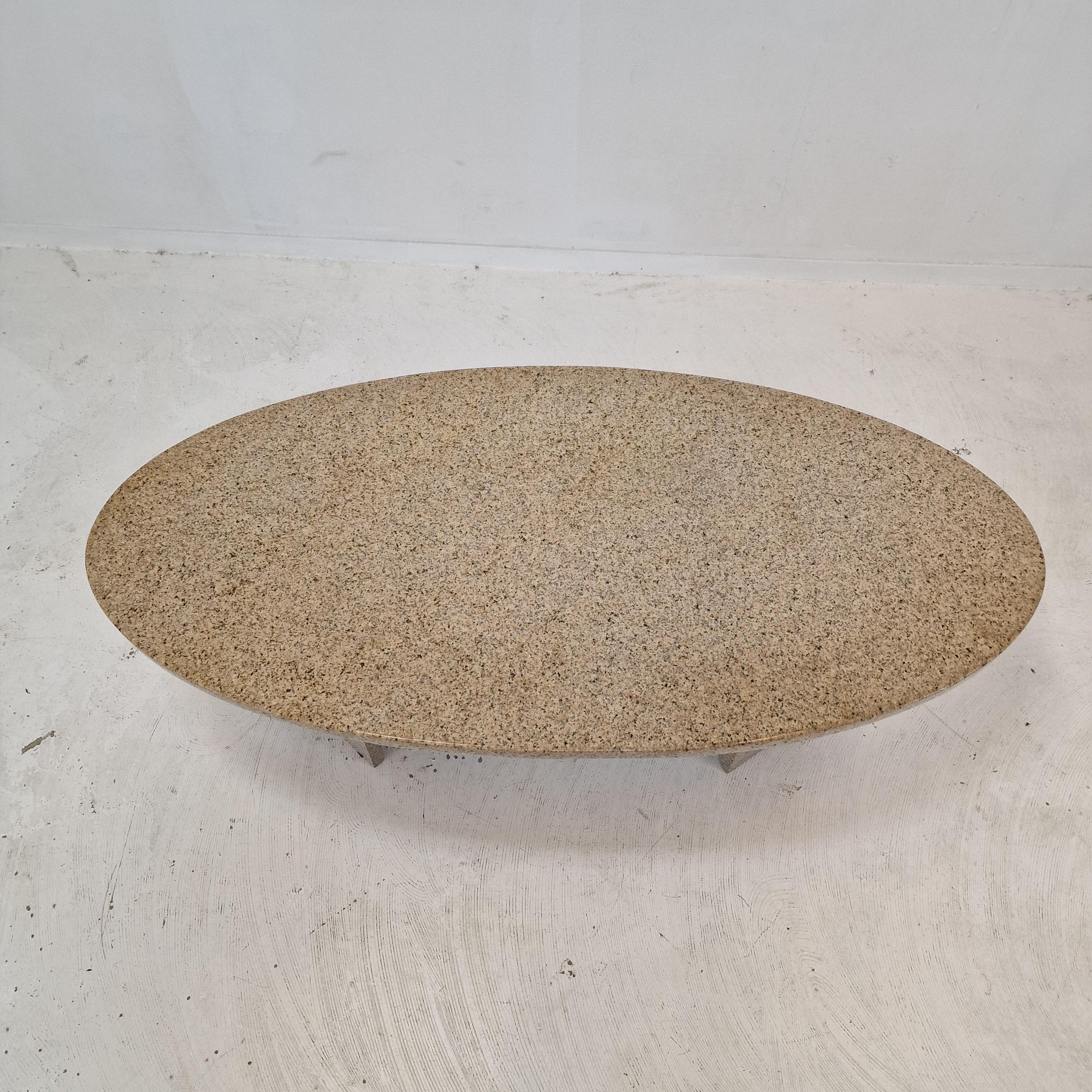 Italian Coffee or Side Table in Granite, 1980s For Sale 4