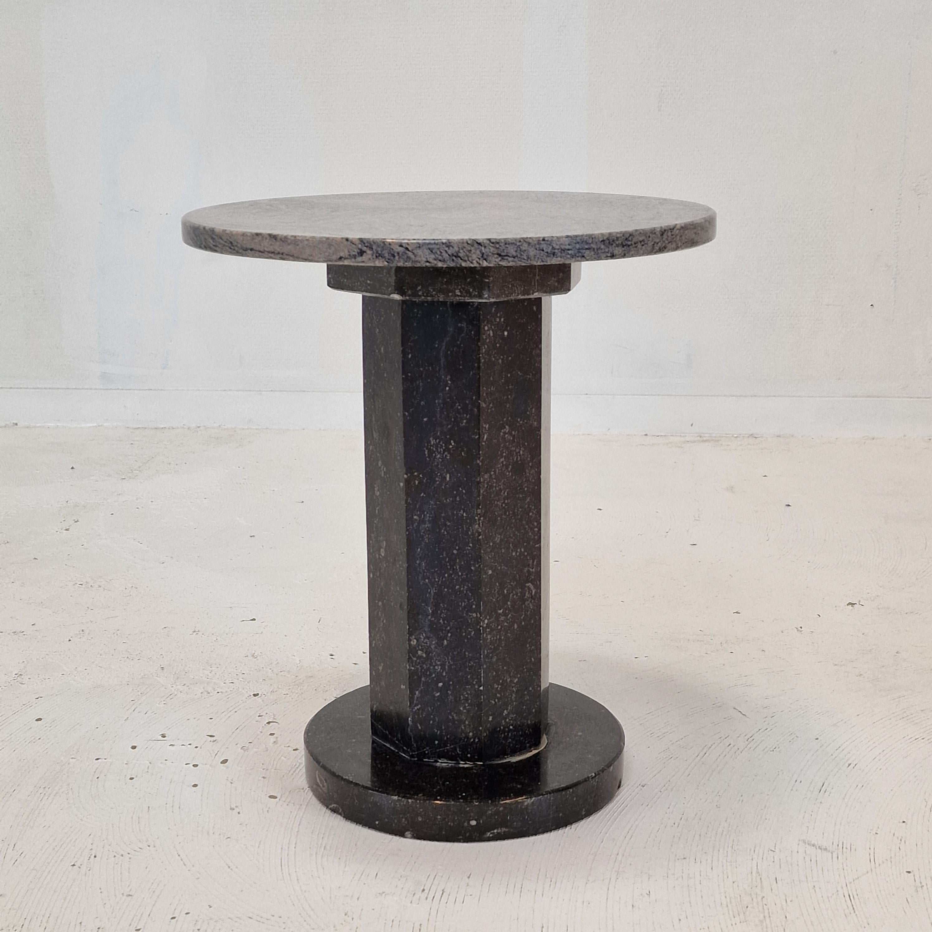 Mid-Century Modern Italian Coffee or Side Table in Granite, 1980s For Sale