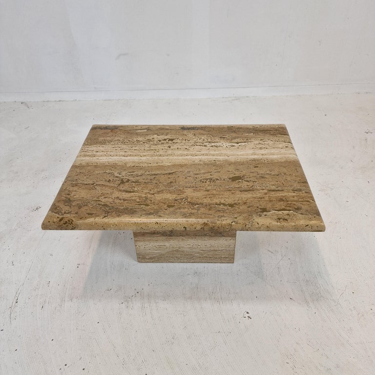 Italian Coffee or Side Table in Travertine, 1980s For Sale 4