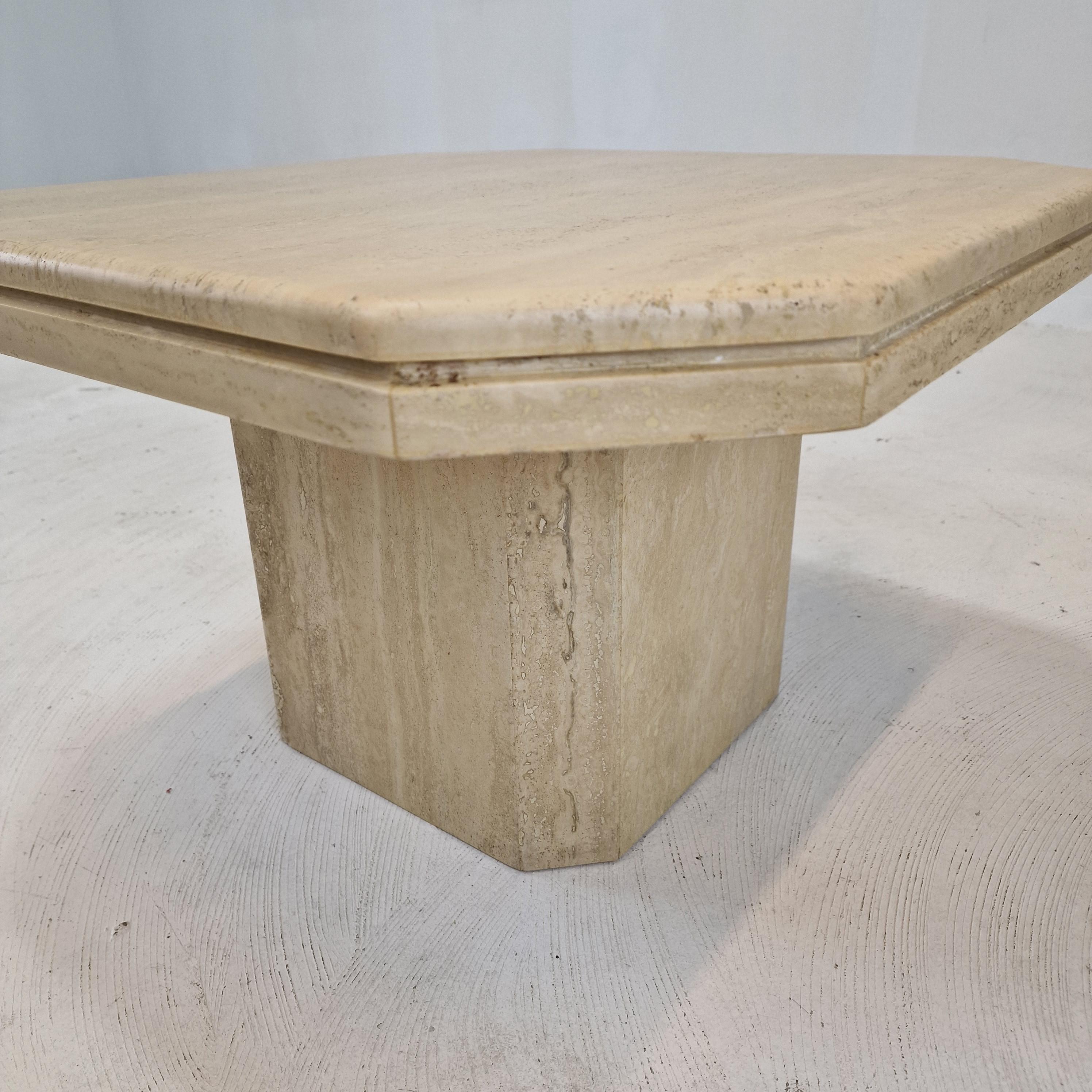 Italian Coffee or Side Table in Travertine, 1980s For Sale 5
