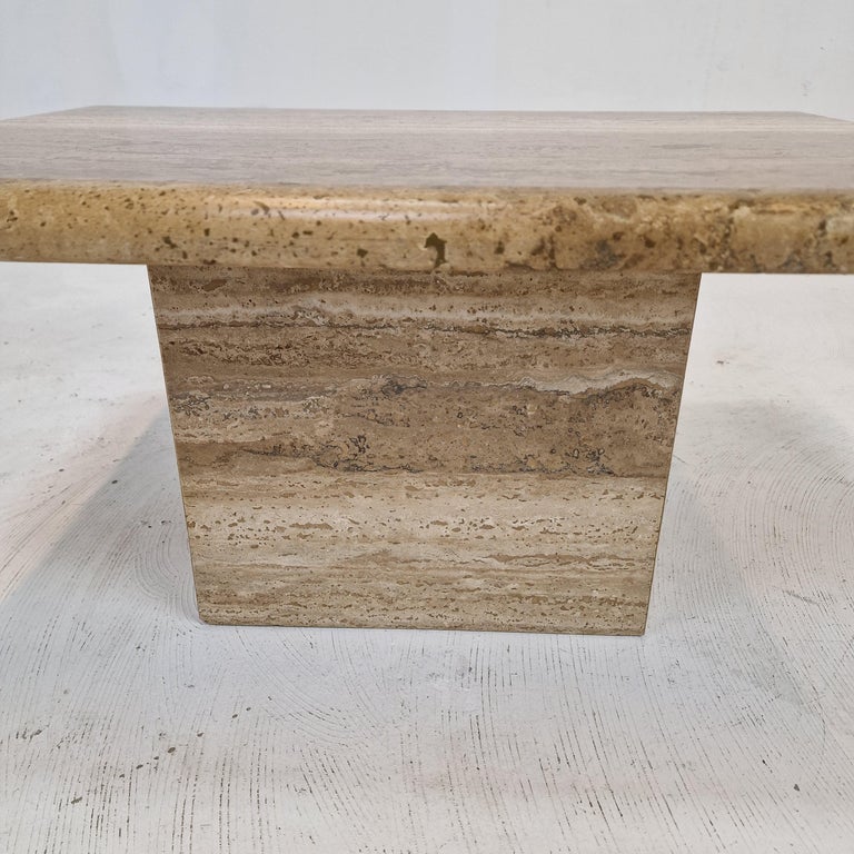 Italian Coffee or Side Table in Travertine, 1980s For Sale 7
