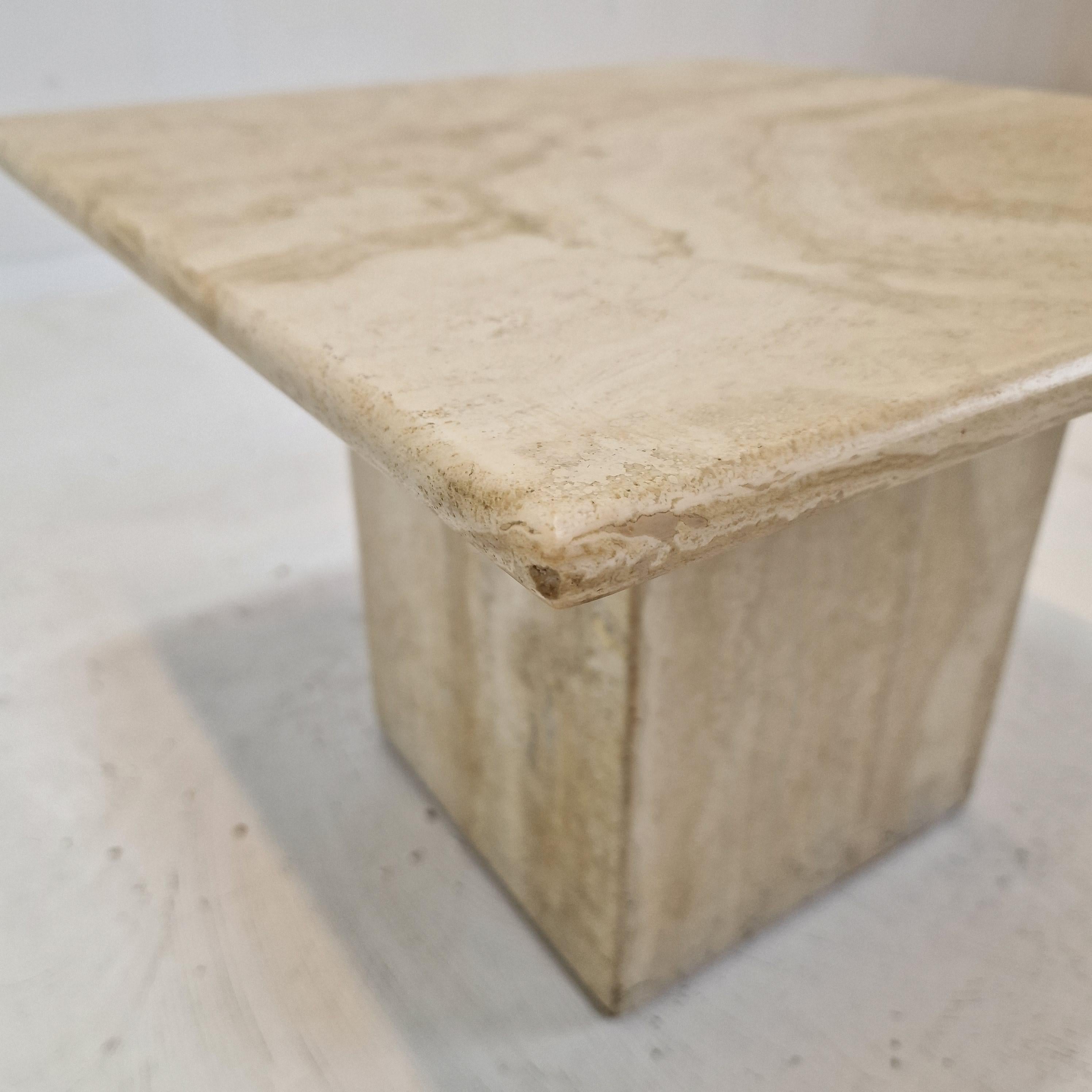 Italian Coffee or Side Table in Travertine, 1980s For Sale 8
