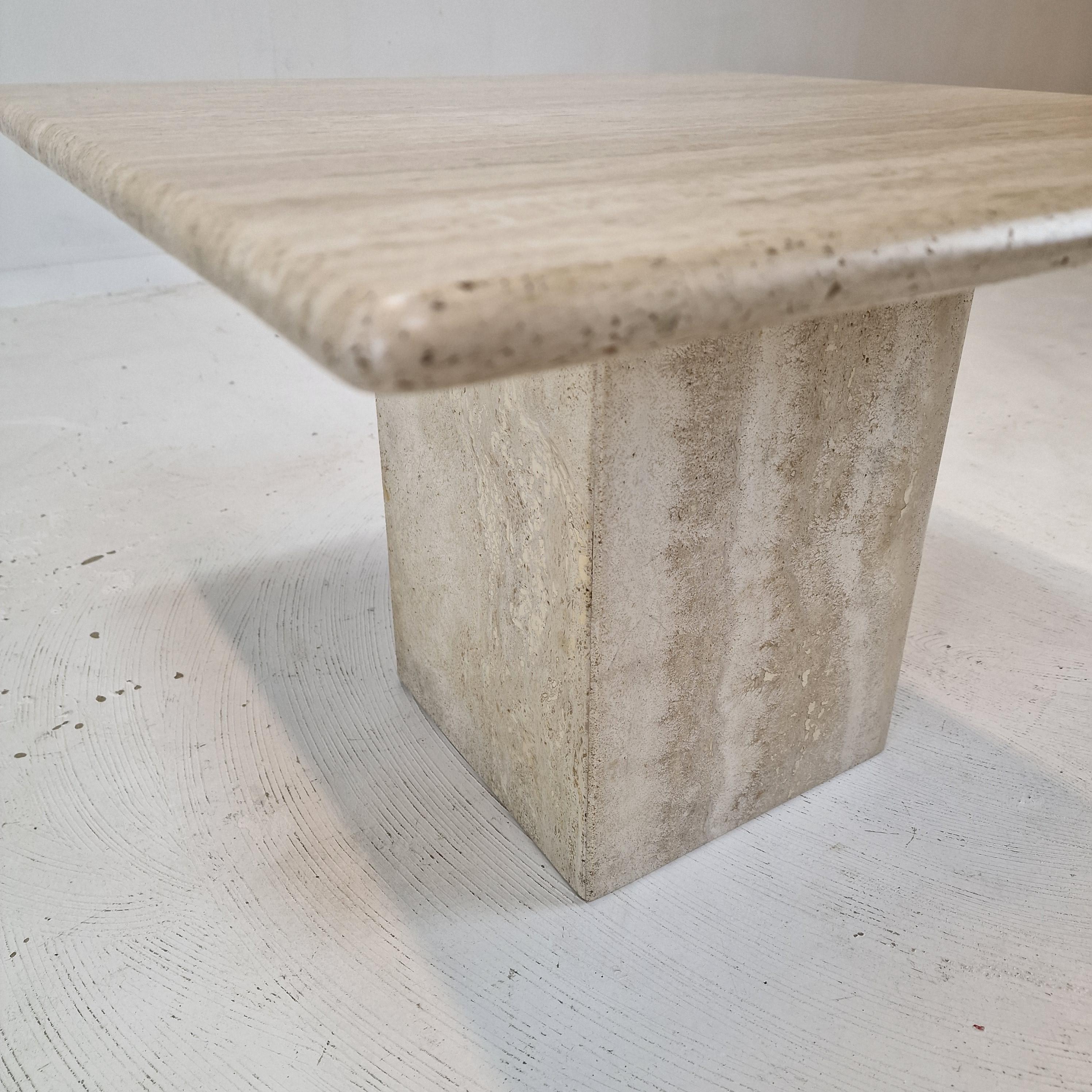 Italian Coffee or Side Table in Travertine, 1980s For Sale 10