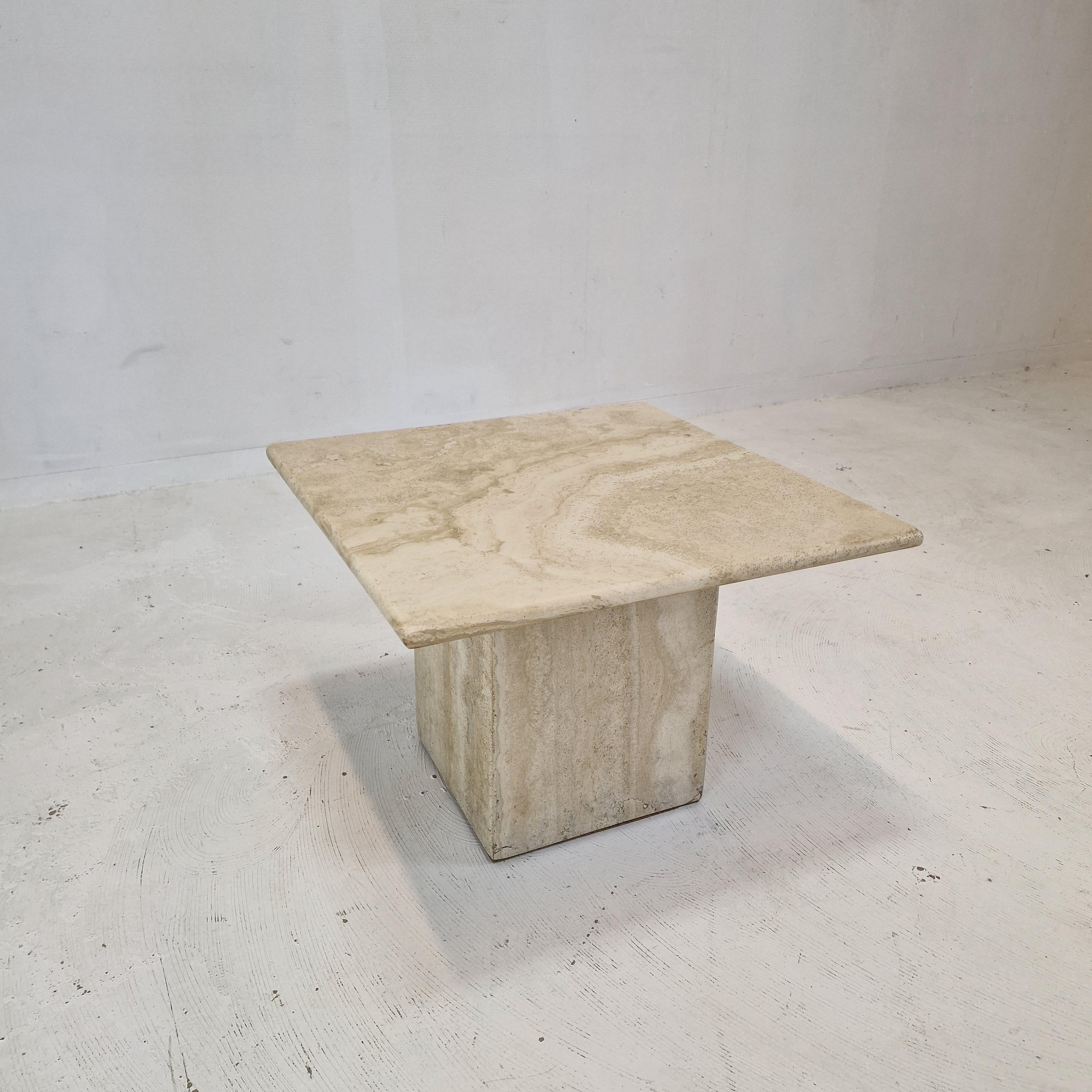 Hand-Crafted Italian Coffee or Side Table in Travertine, 1980s For Sale